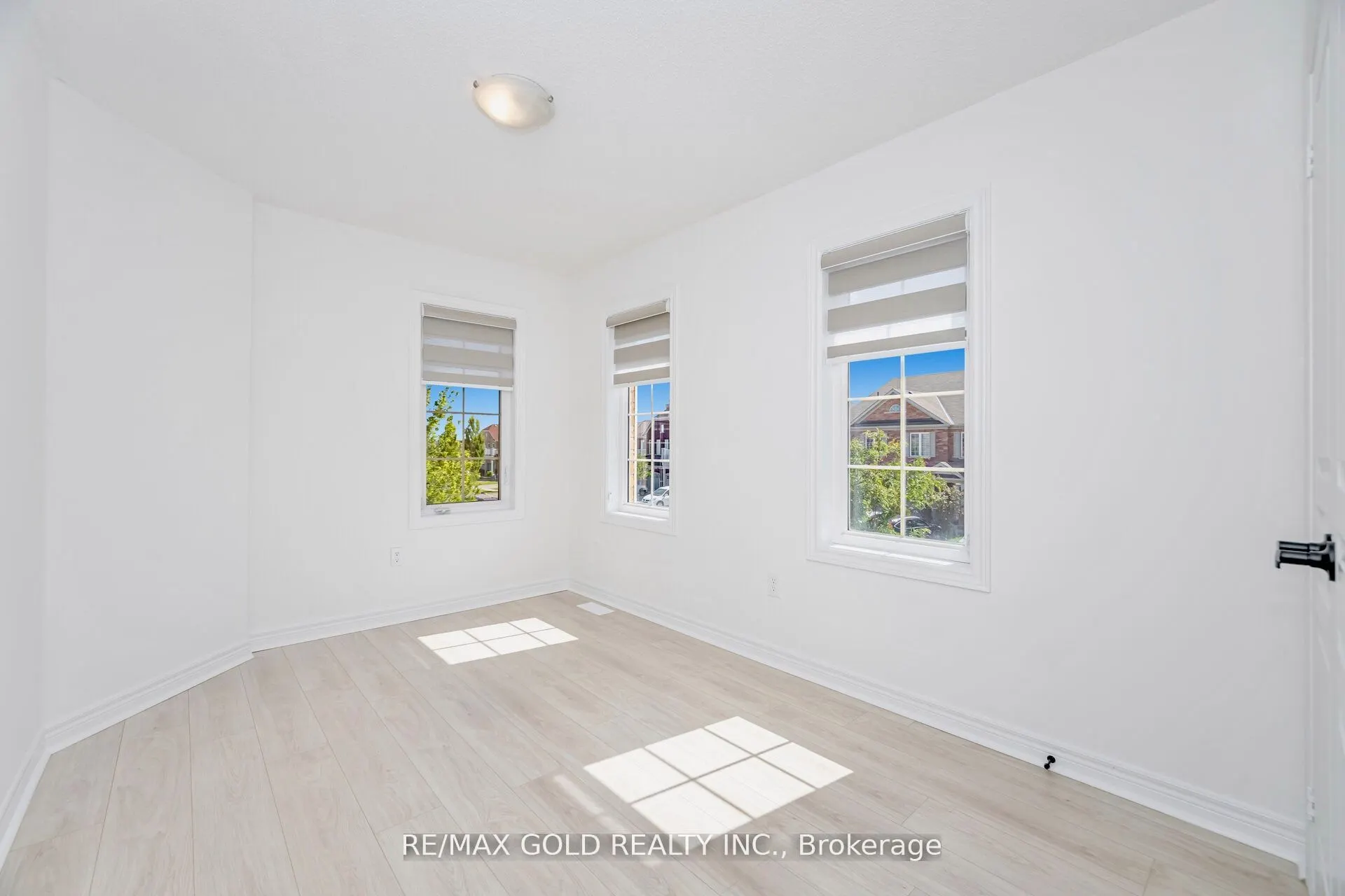 917 Oasis Drive