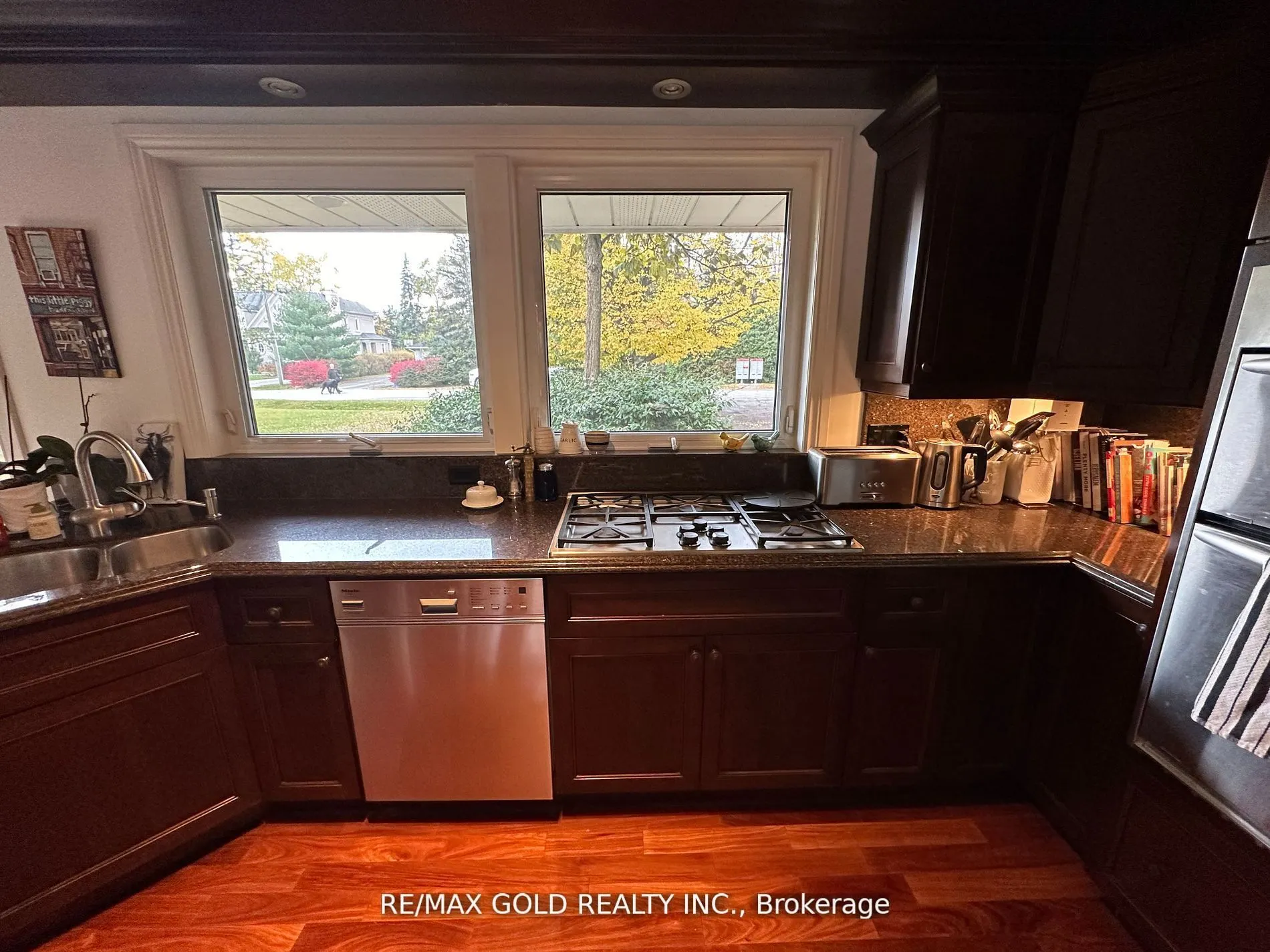 275 Eastcourt Road
