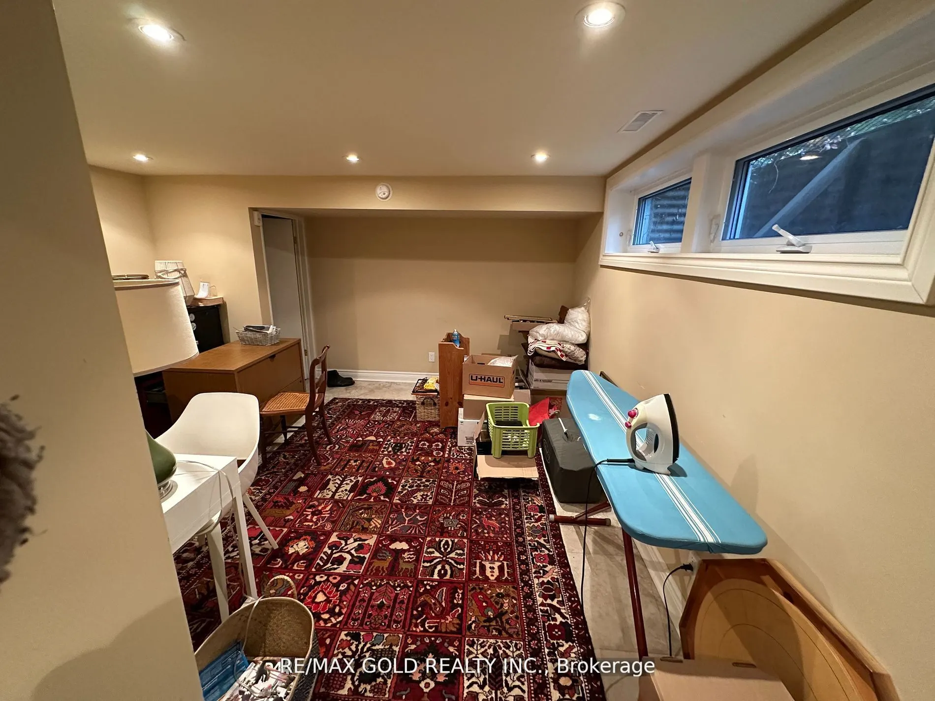 275 Eastcourt Road