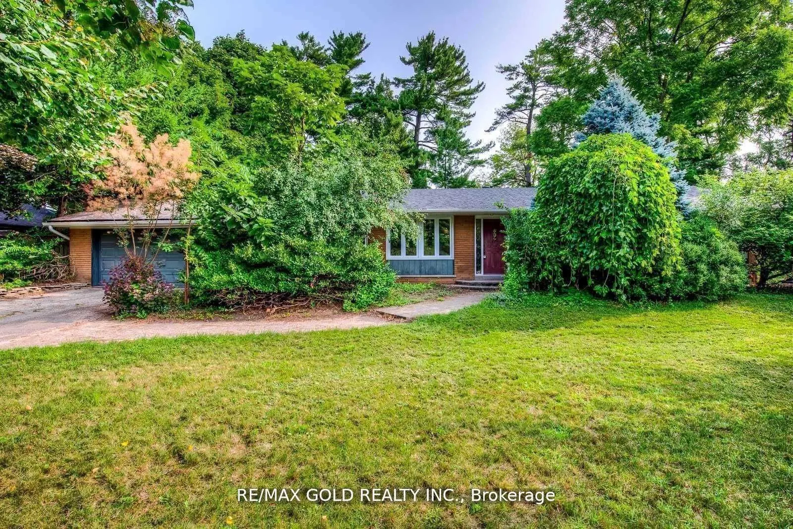 275 Eastcourt Road