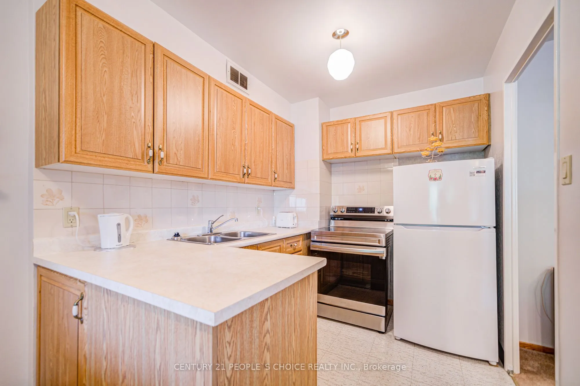 9 FOUR WIND Drive, #311