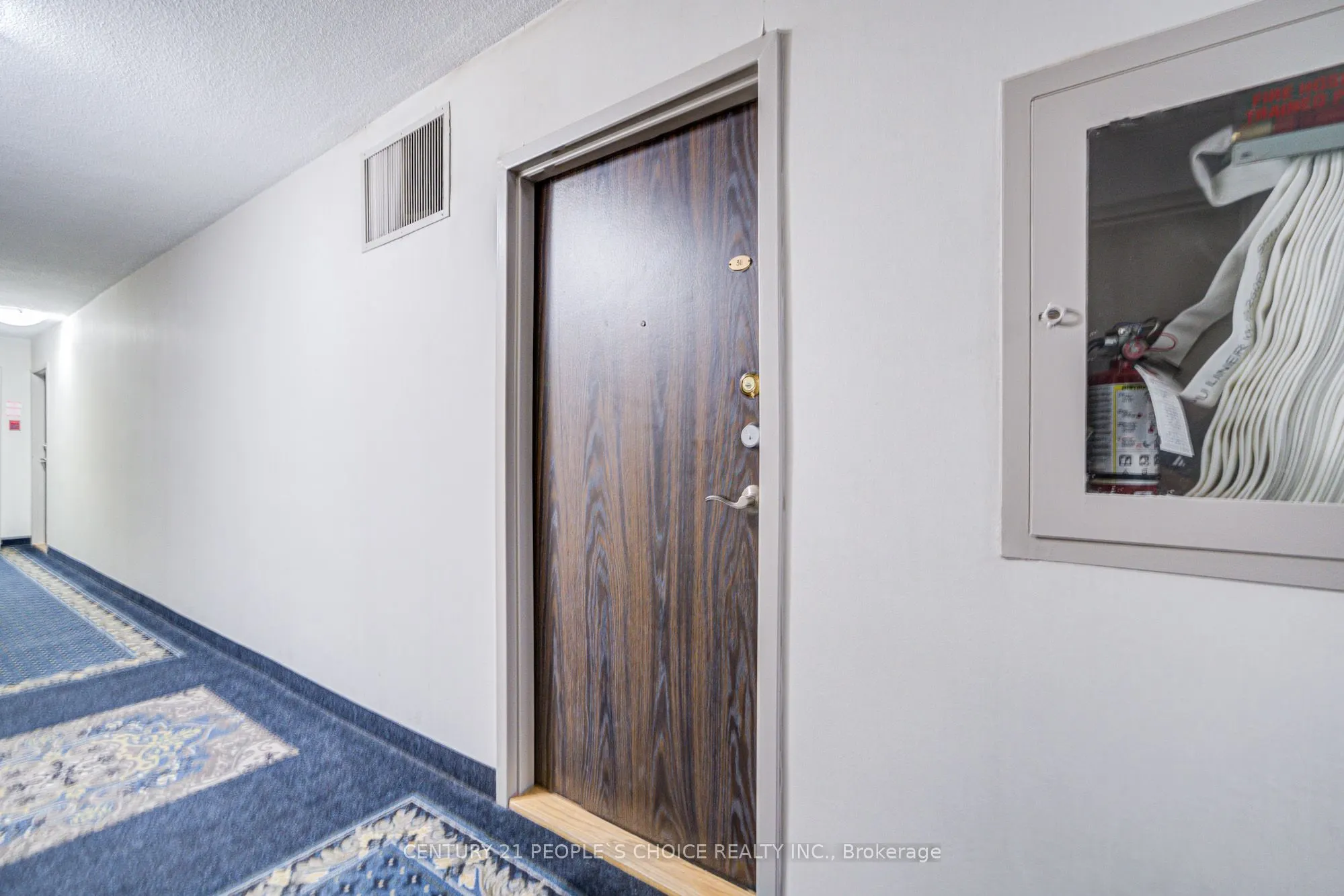 9 FOUR WIND Drive, #311