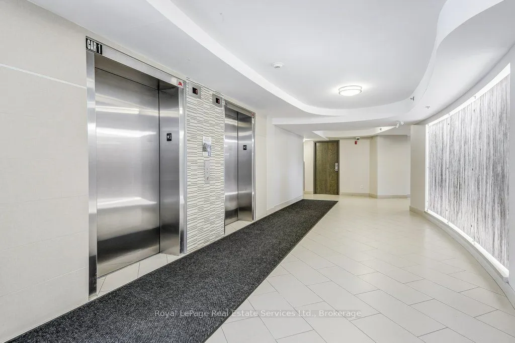 3060 Rotary Way W, #201