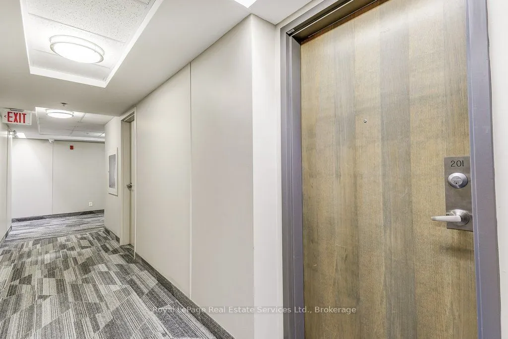 3060 Rotary Way W, #201