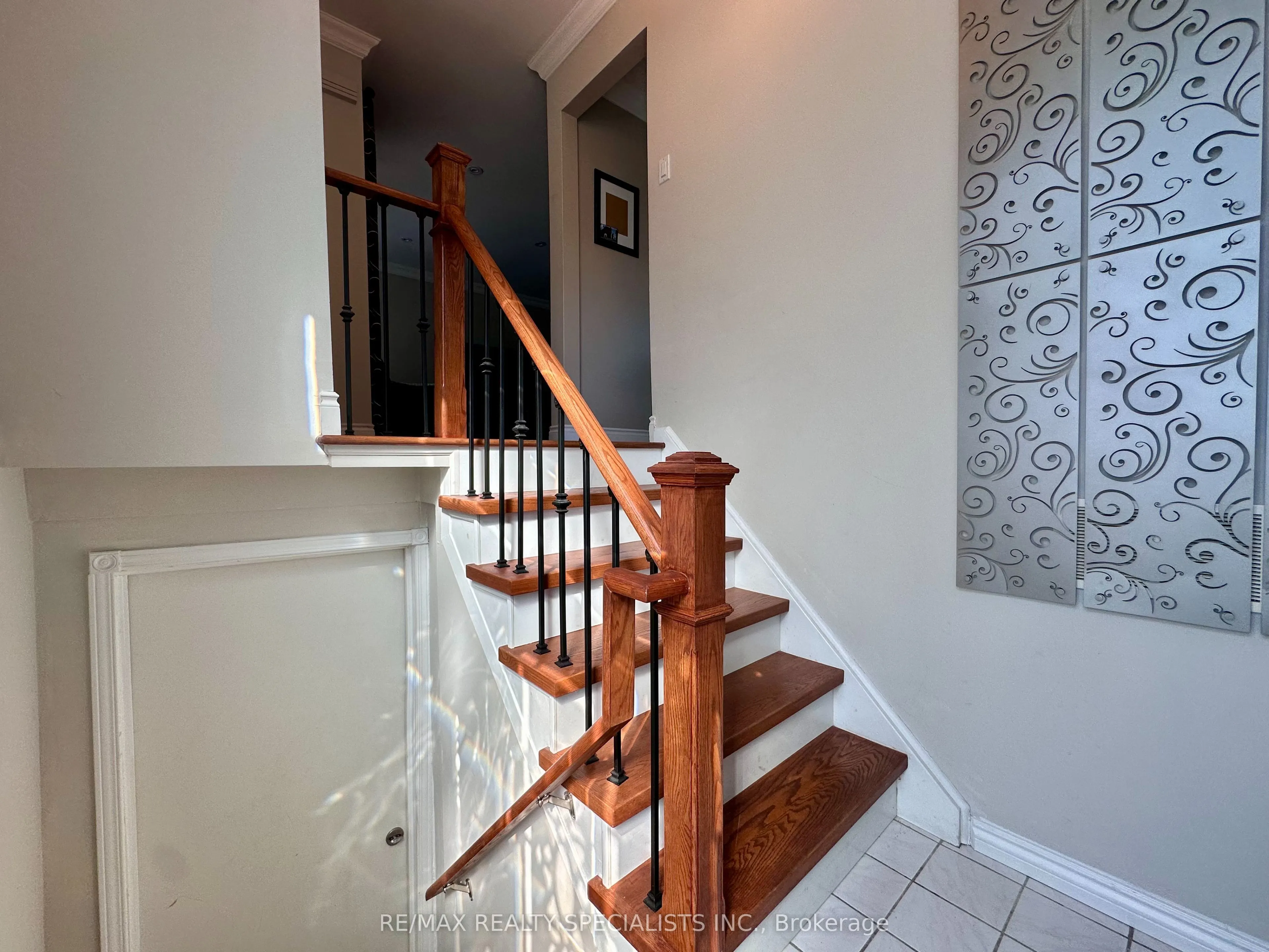 431 Ginger Downs, #UPPER
