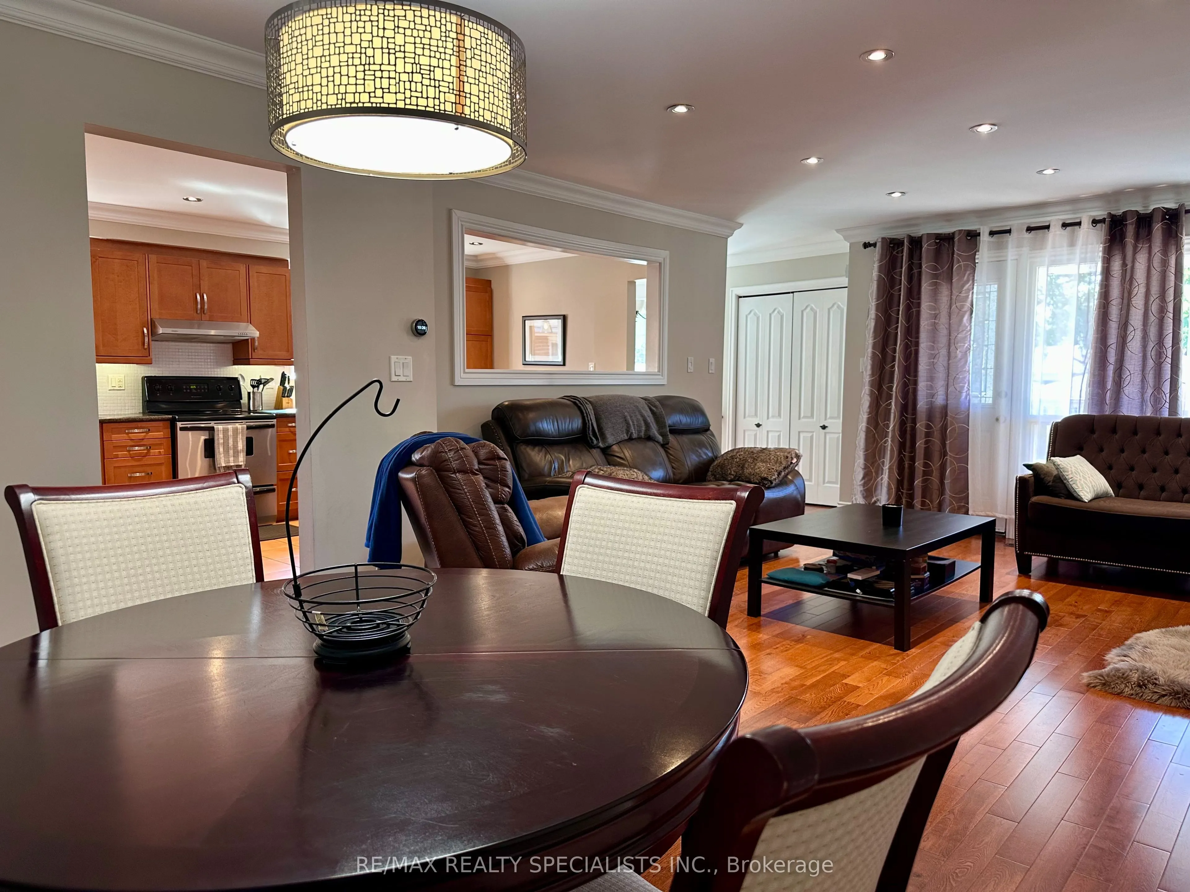 431 Ginger Downs, #UPPER