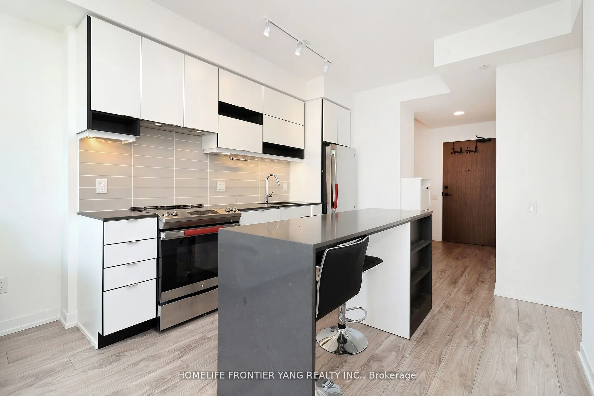 4065 Confederation Parkway, #2805