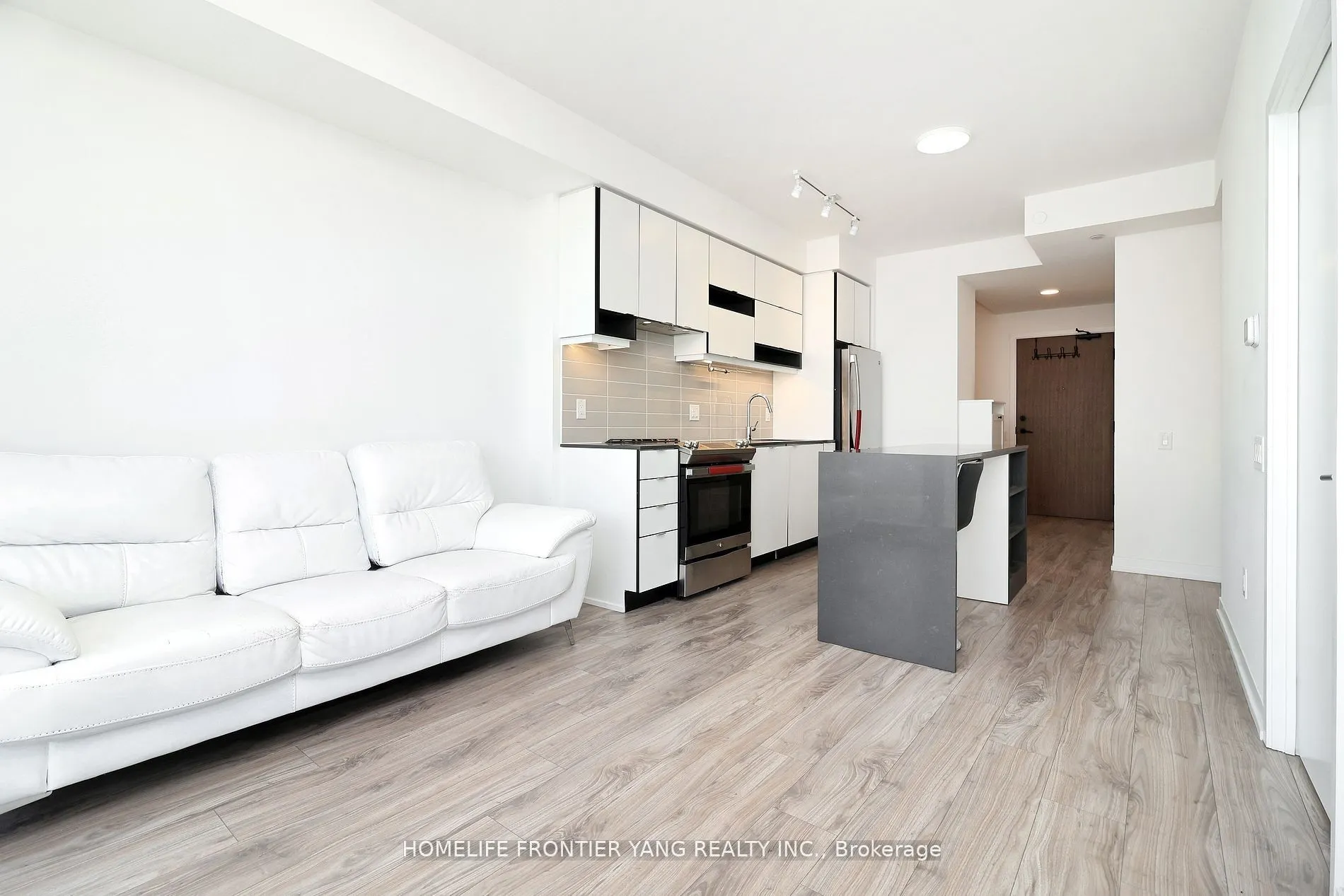 4065 Confederation Parkway, #2805