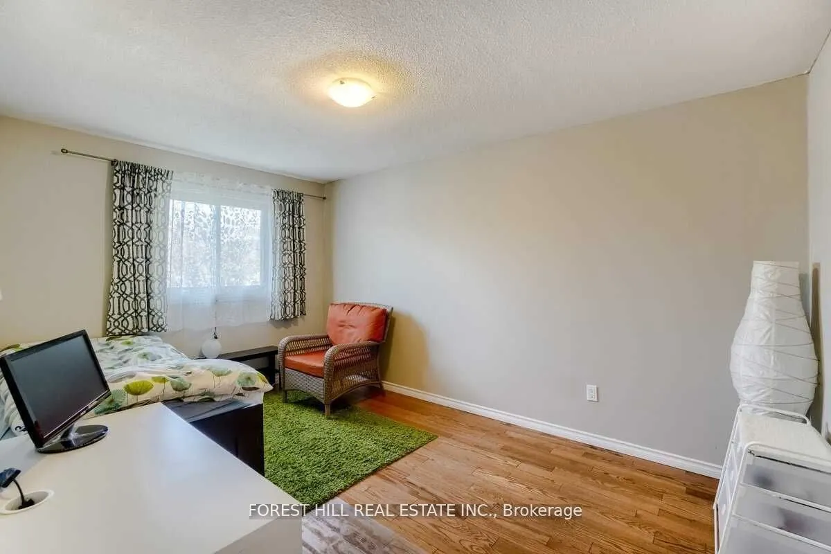 60 Hanson Road, #1