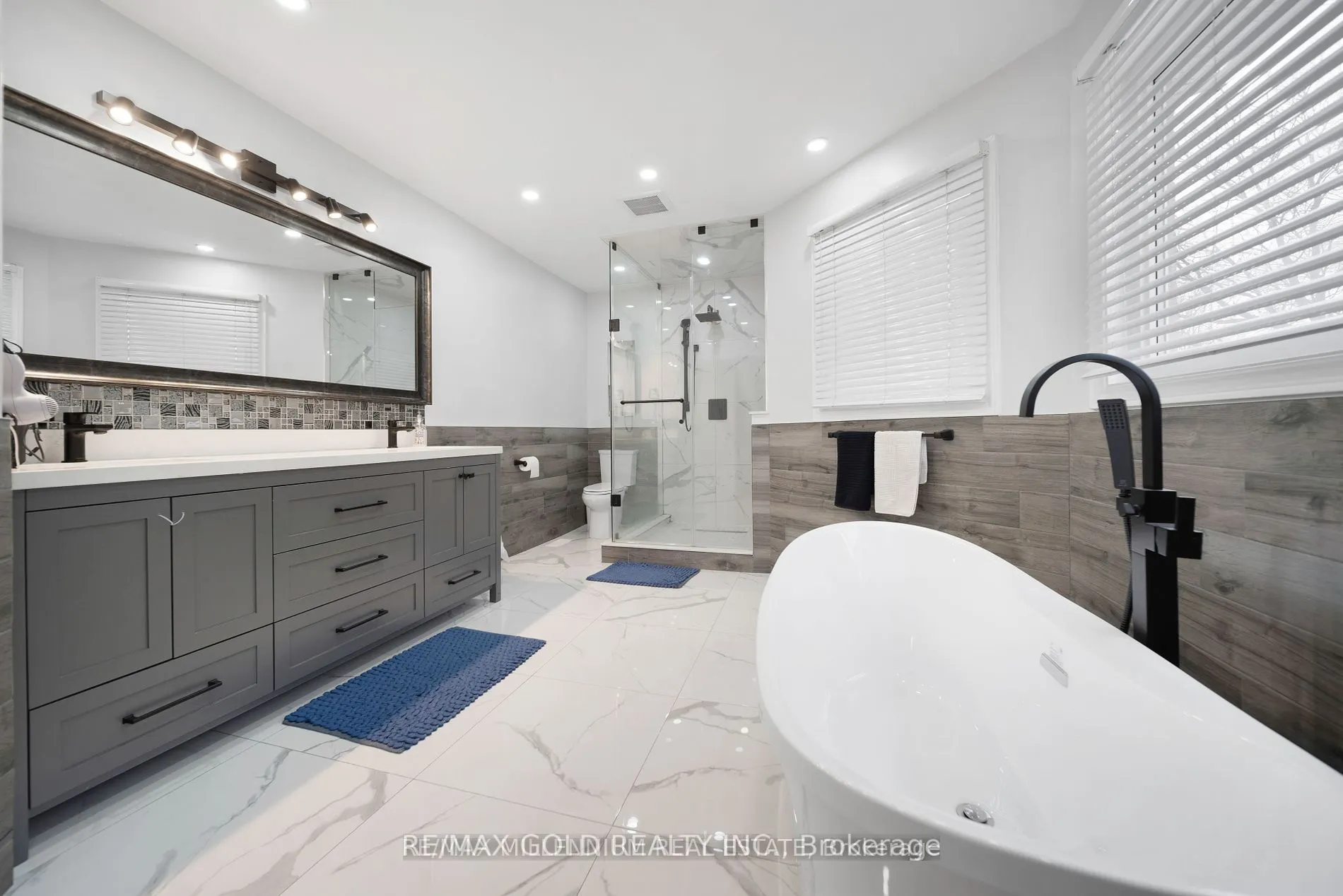 22 Blackwell Place