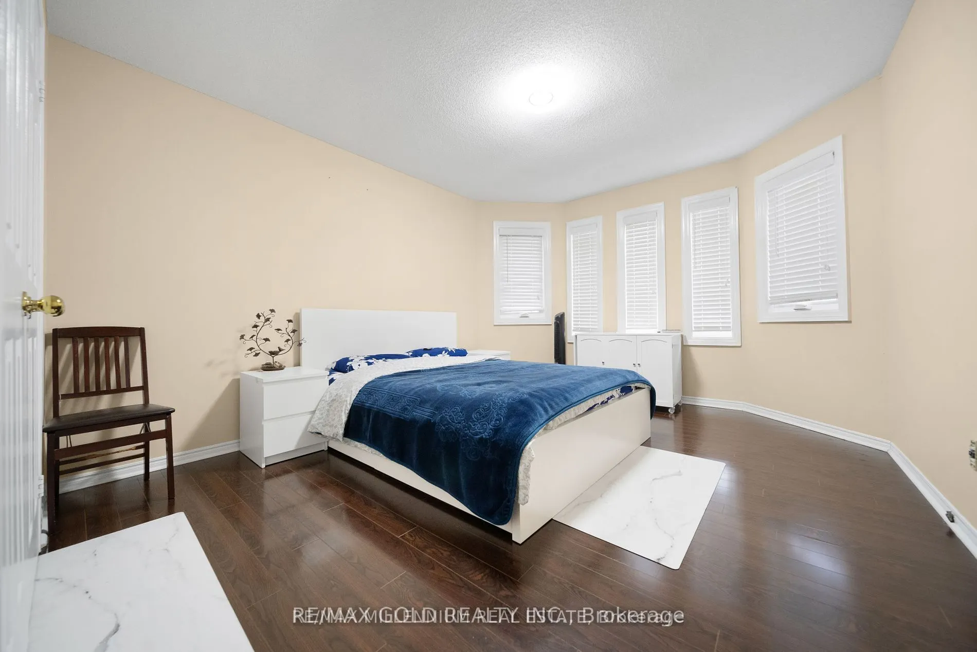 22 Blackwell Place