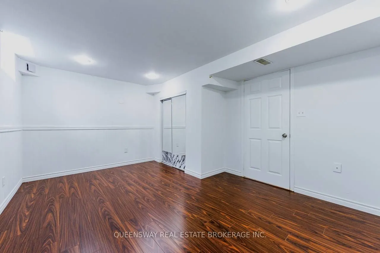 12 Dandelion Road