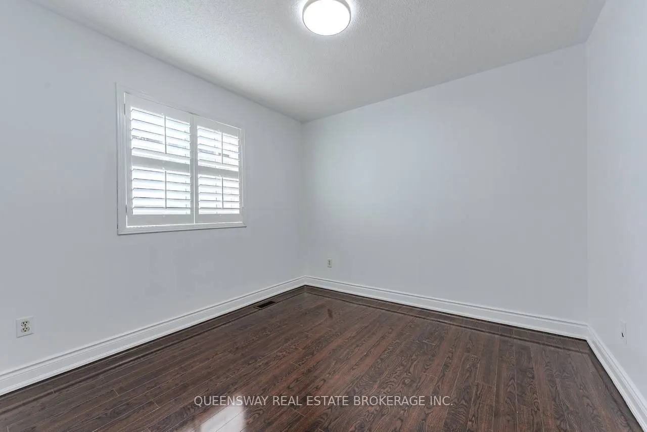 12 Dandelion Road
