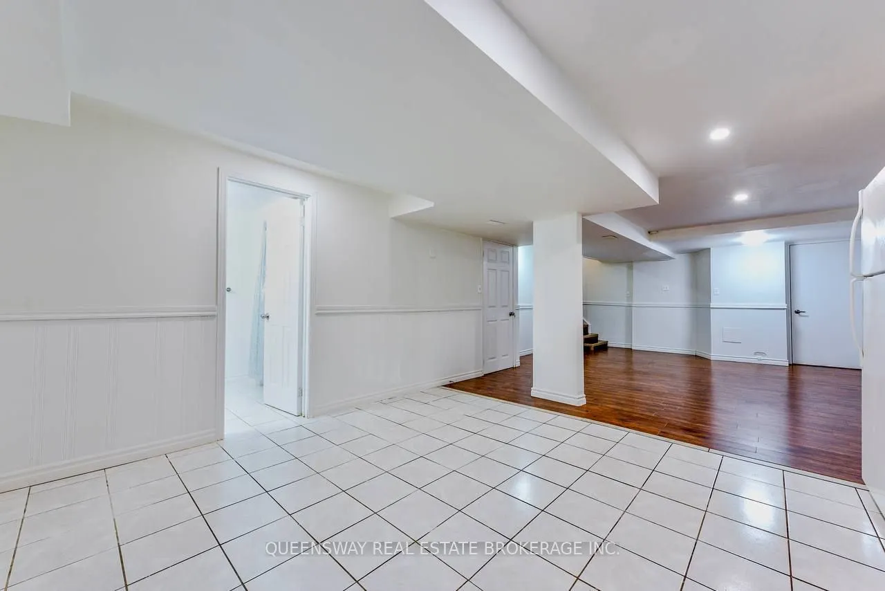12 Dandelion Road