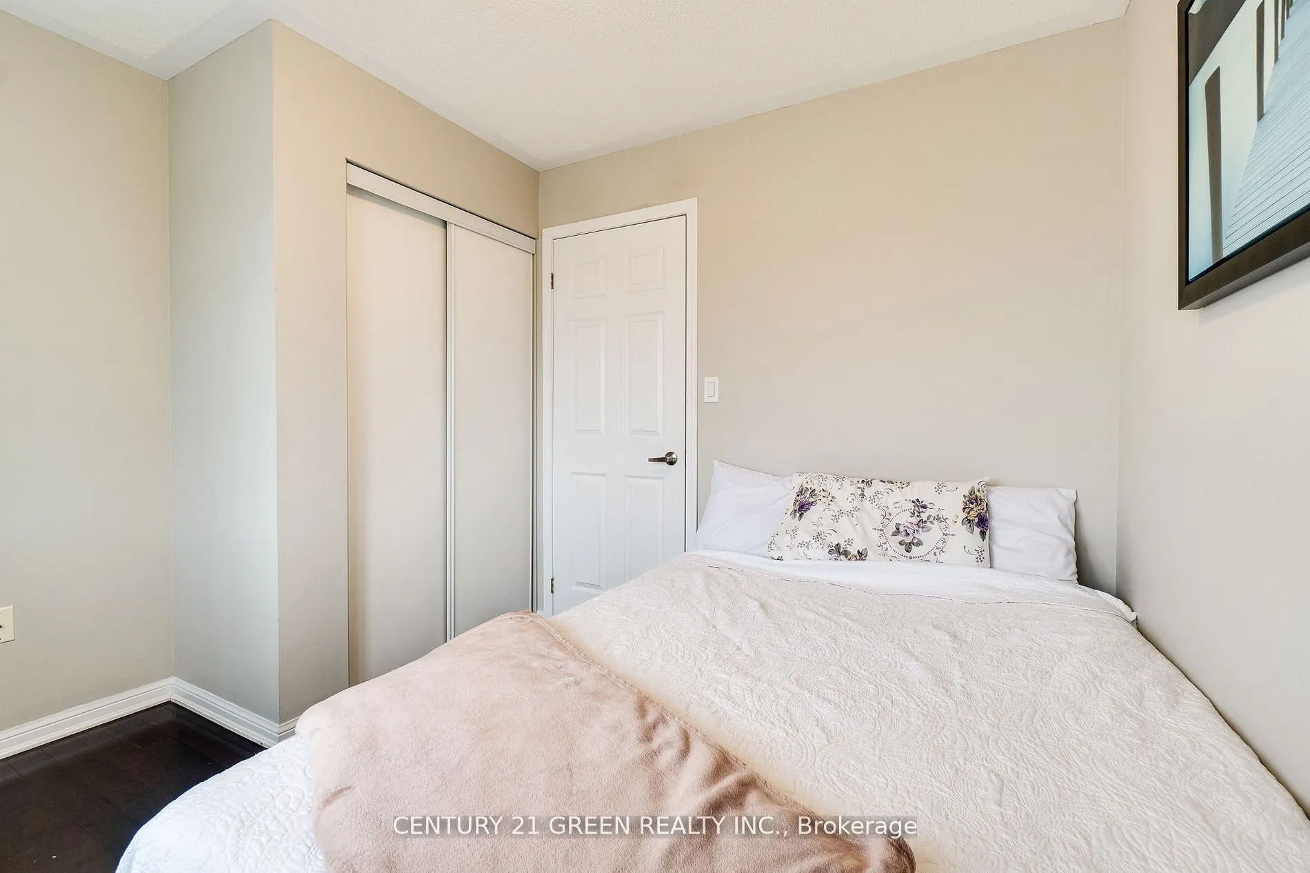 2614 Dashwood Drive, #24