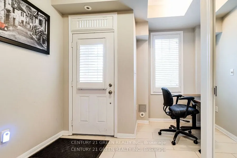 2614 Dashwood Drive, #24