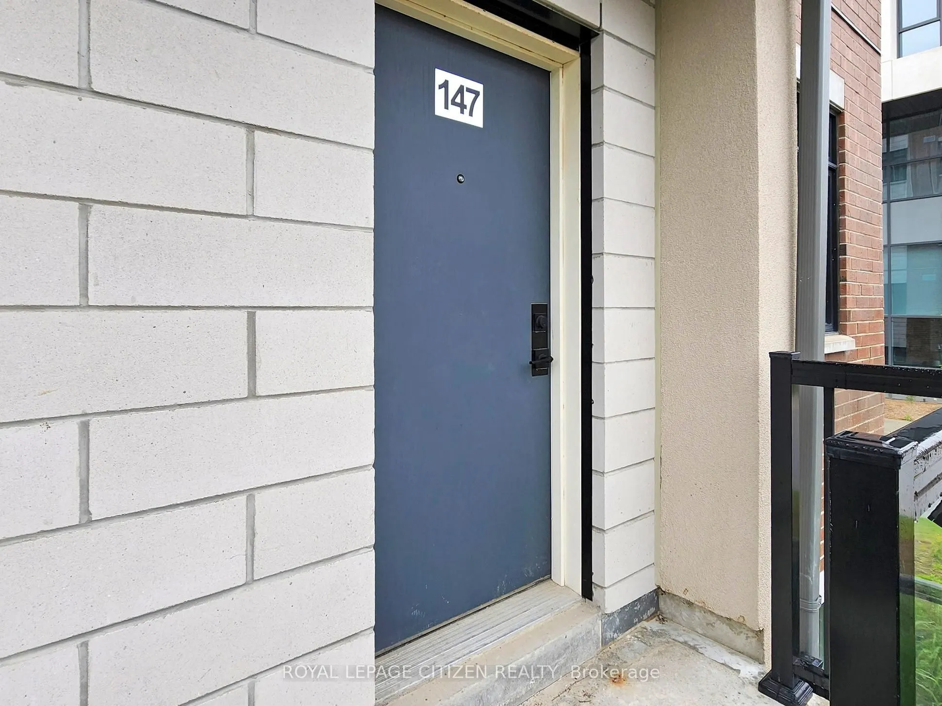 1075 Douglas Mccurdy Comm, #147