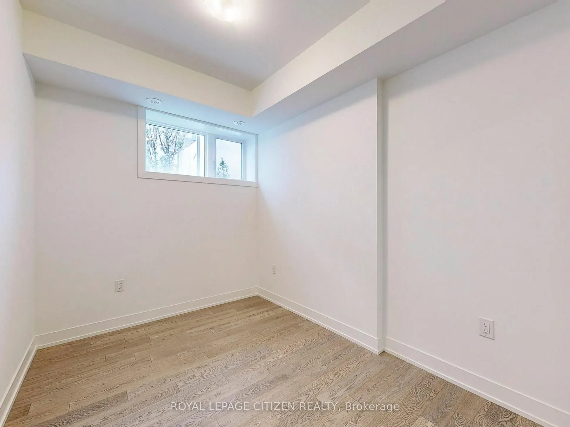 1075 Douglas Mccurdy Comm, #147