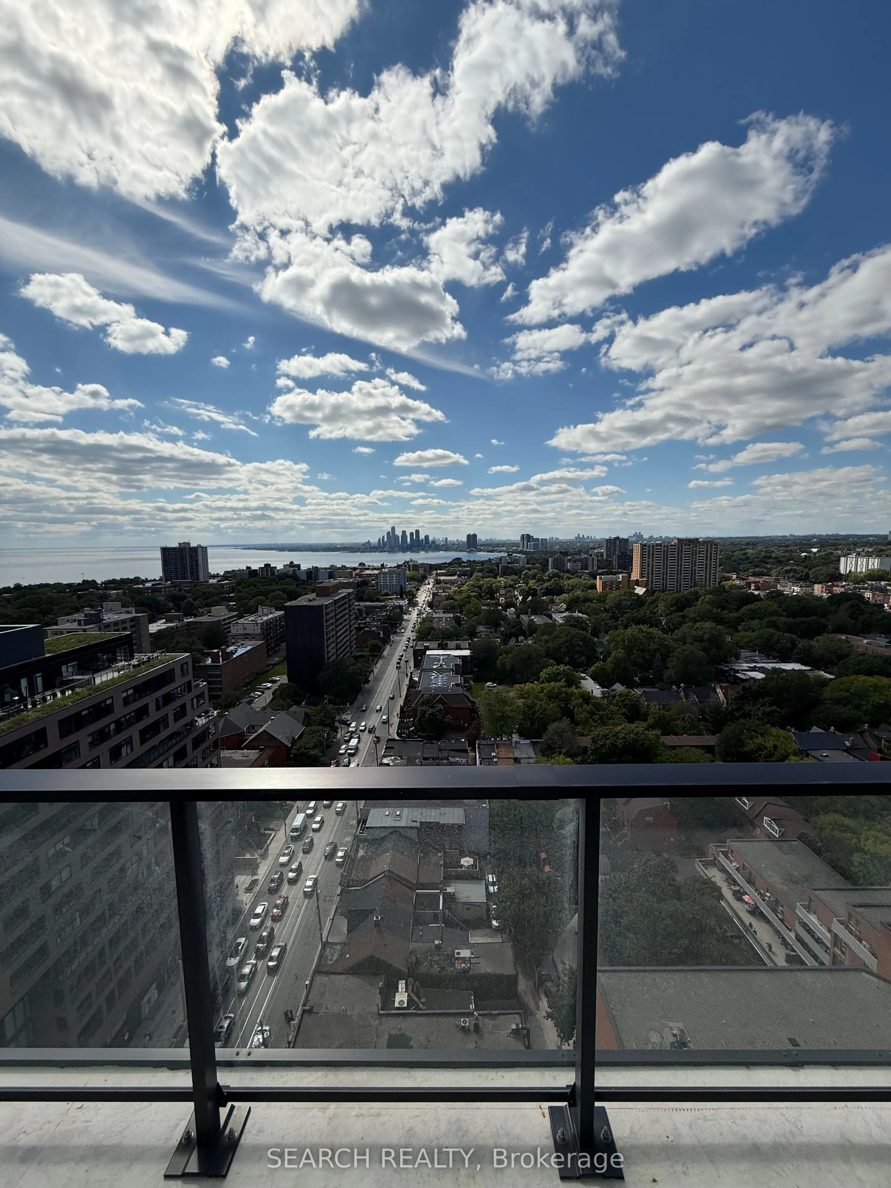 285 Dufferin Street, #PH5