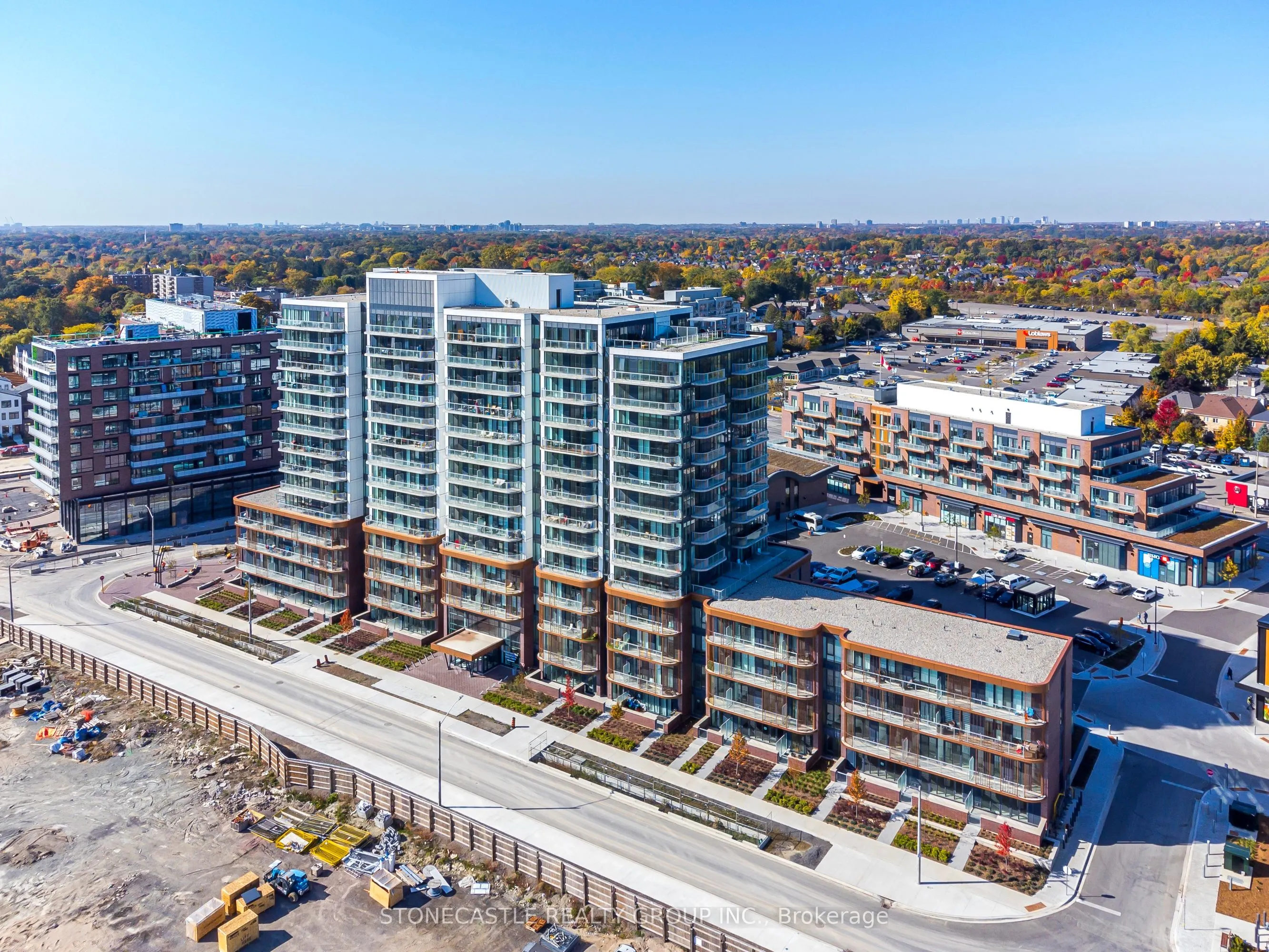 220 Missinnihe Way, #906