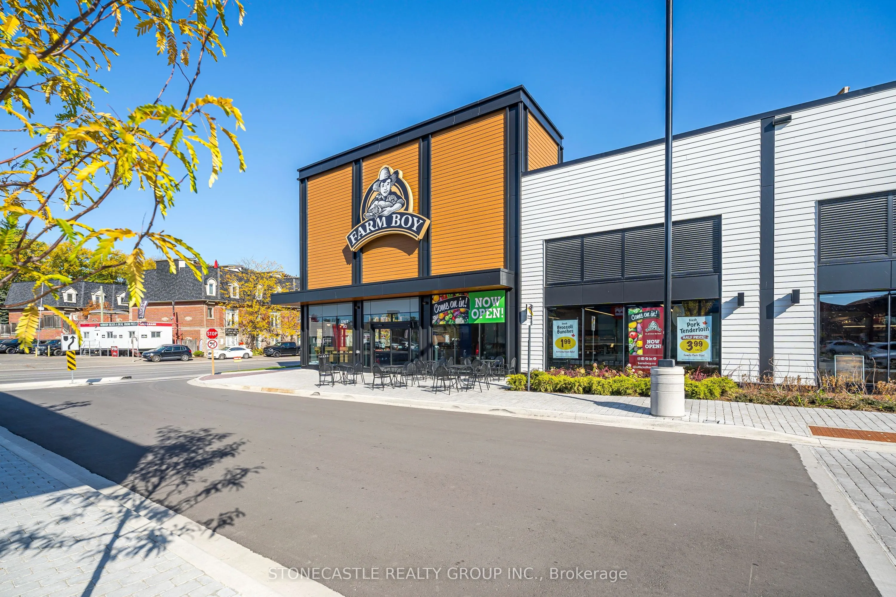 220 Missinnihe Way, #906