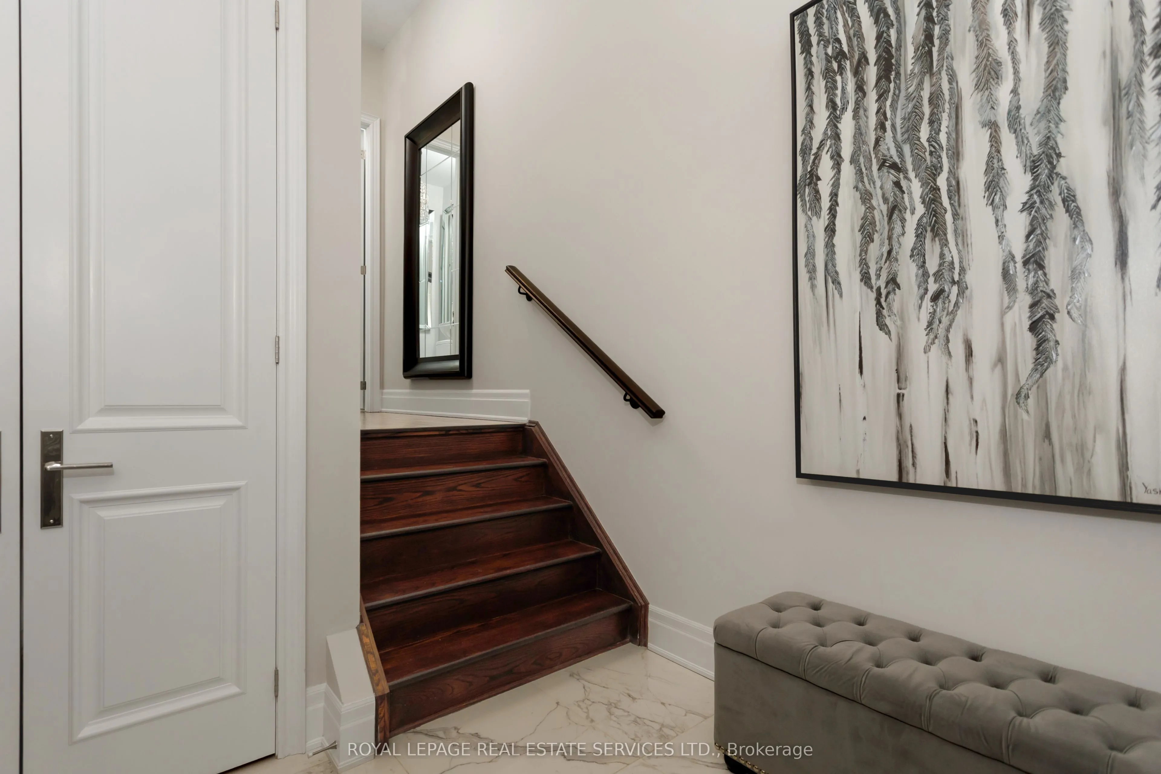 251 Hanover Street