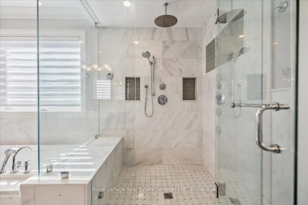 1211 Pinegrove Road