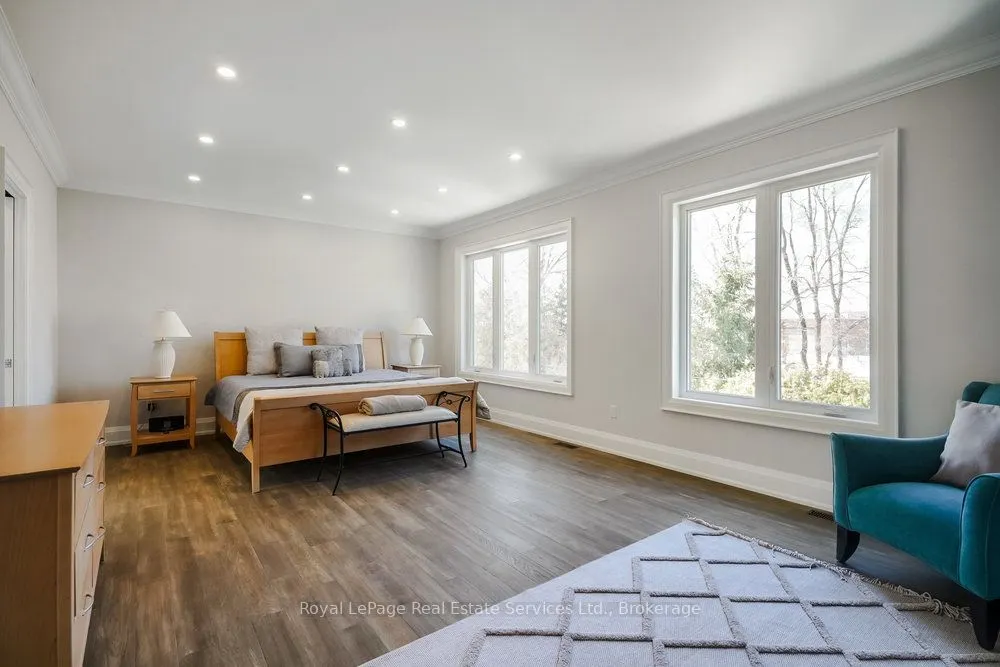 1211 Pinegrove Road