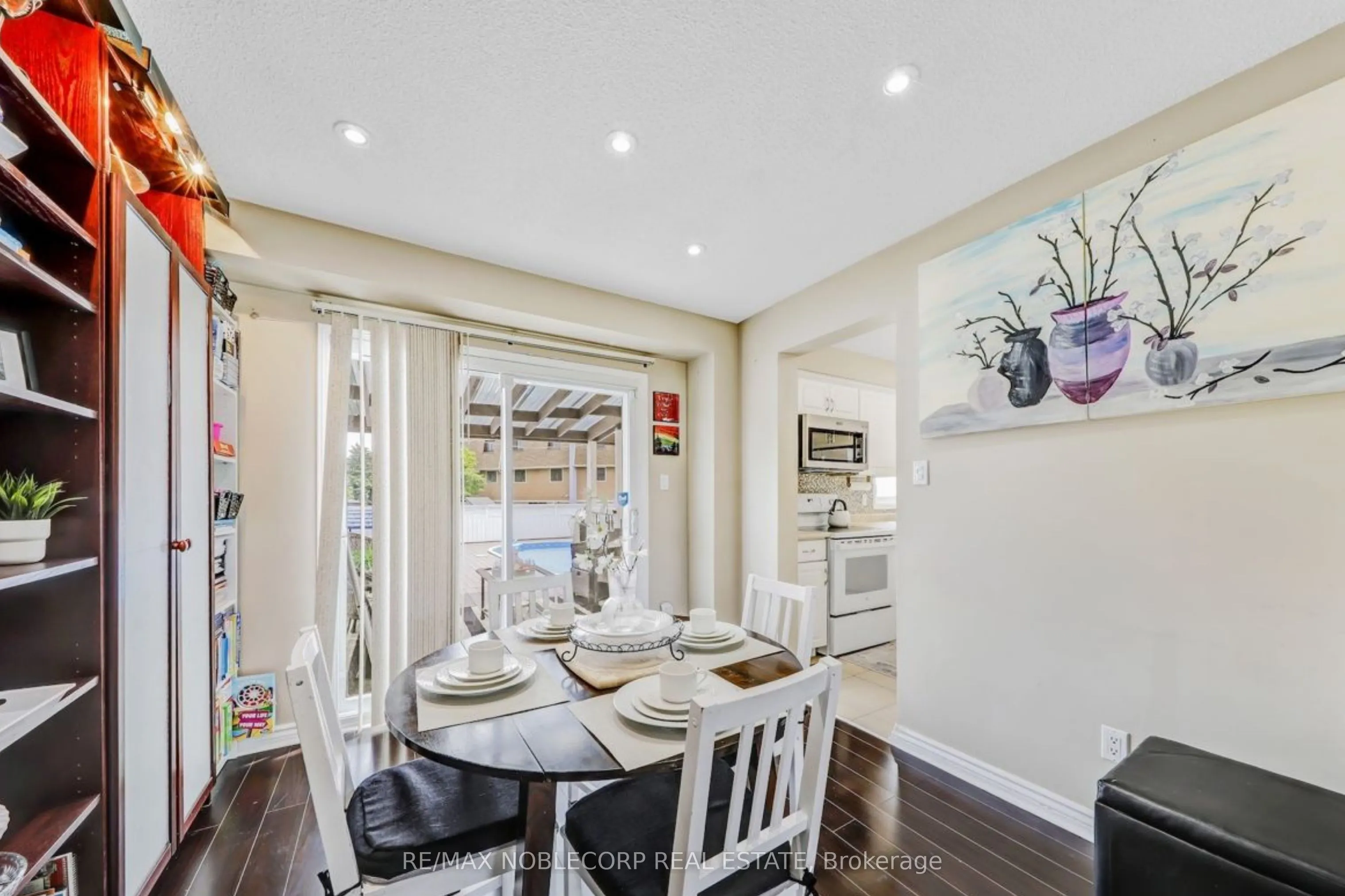 30 Mayberry Court