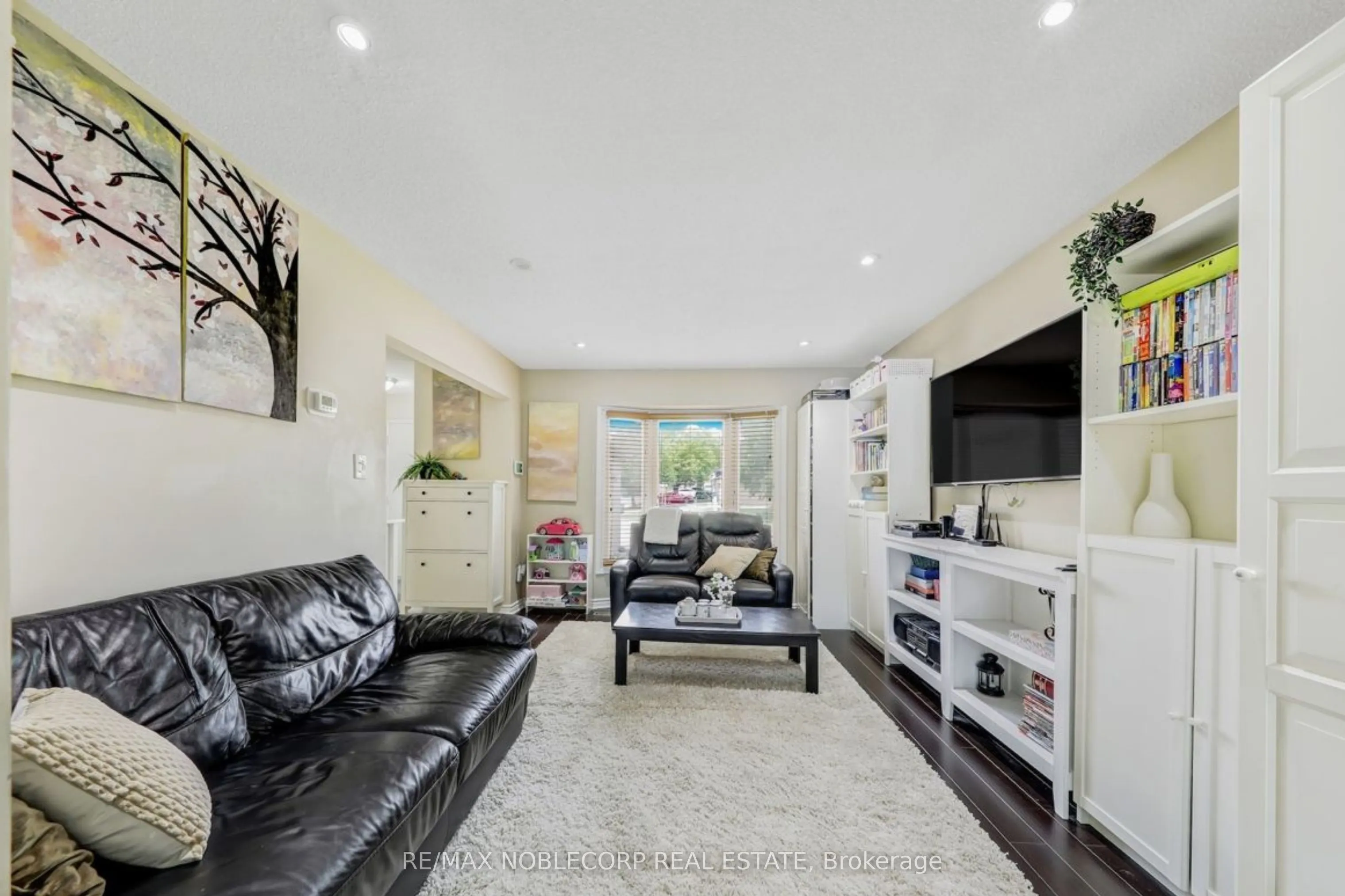 30 Mayberry Court