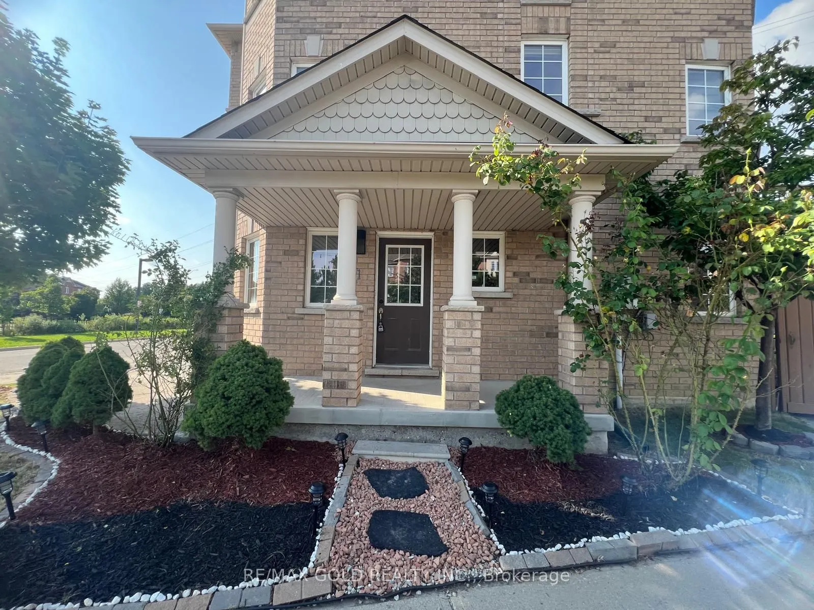 1 Regina Court