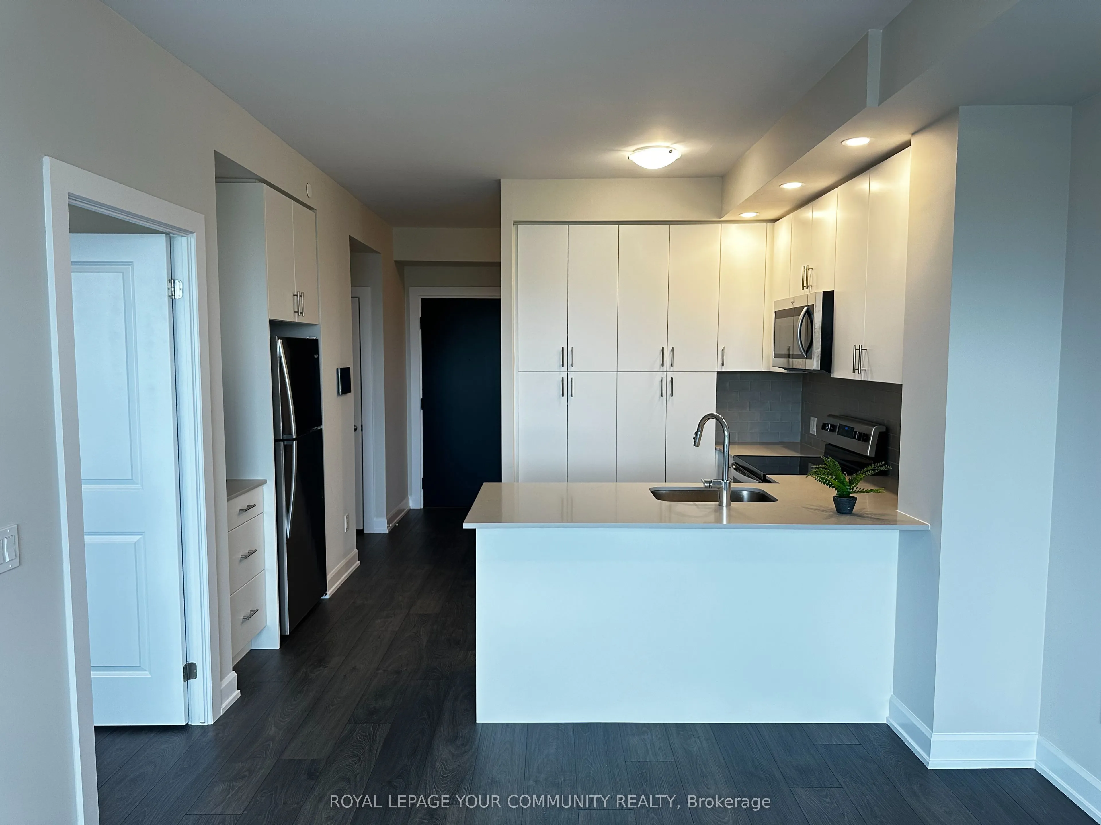 3220 William Coltson Avenue, #411