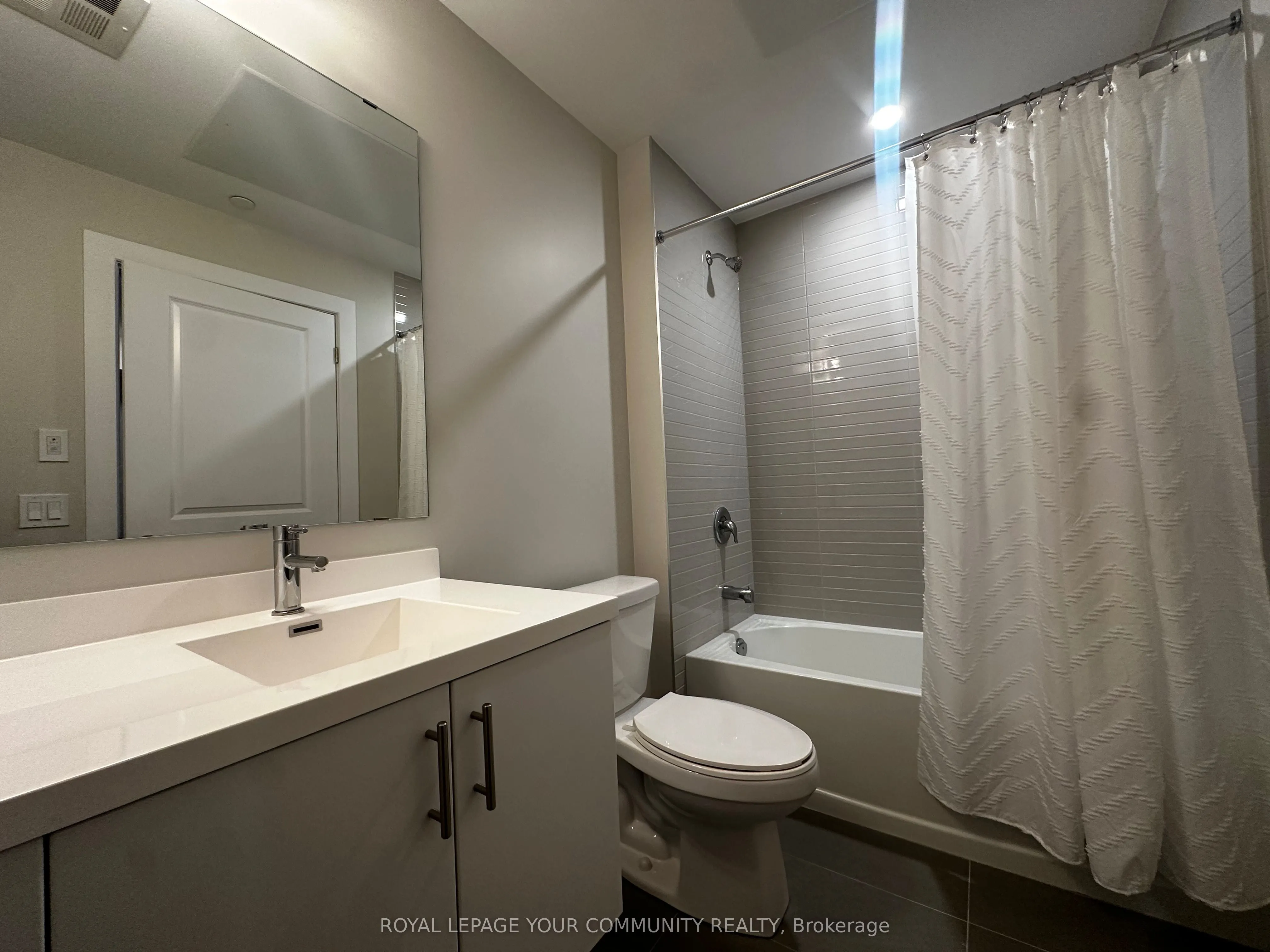3220 William Coltson Avenue, #411