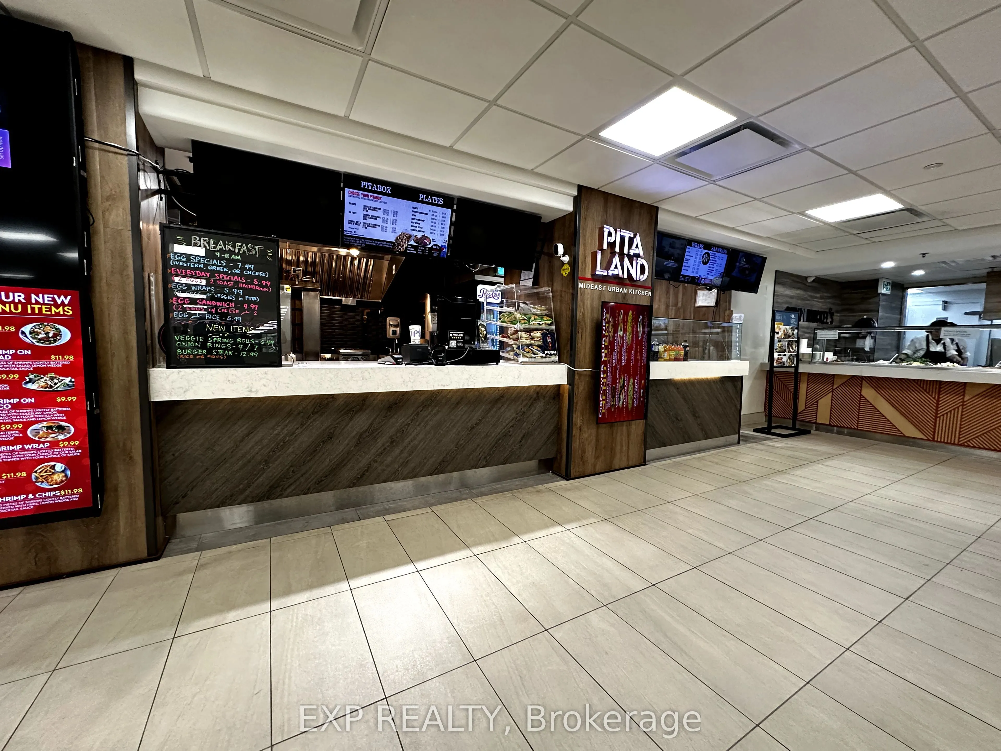 100 Queensway W, #7