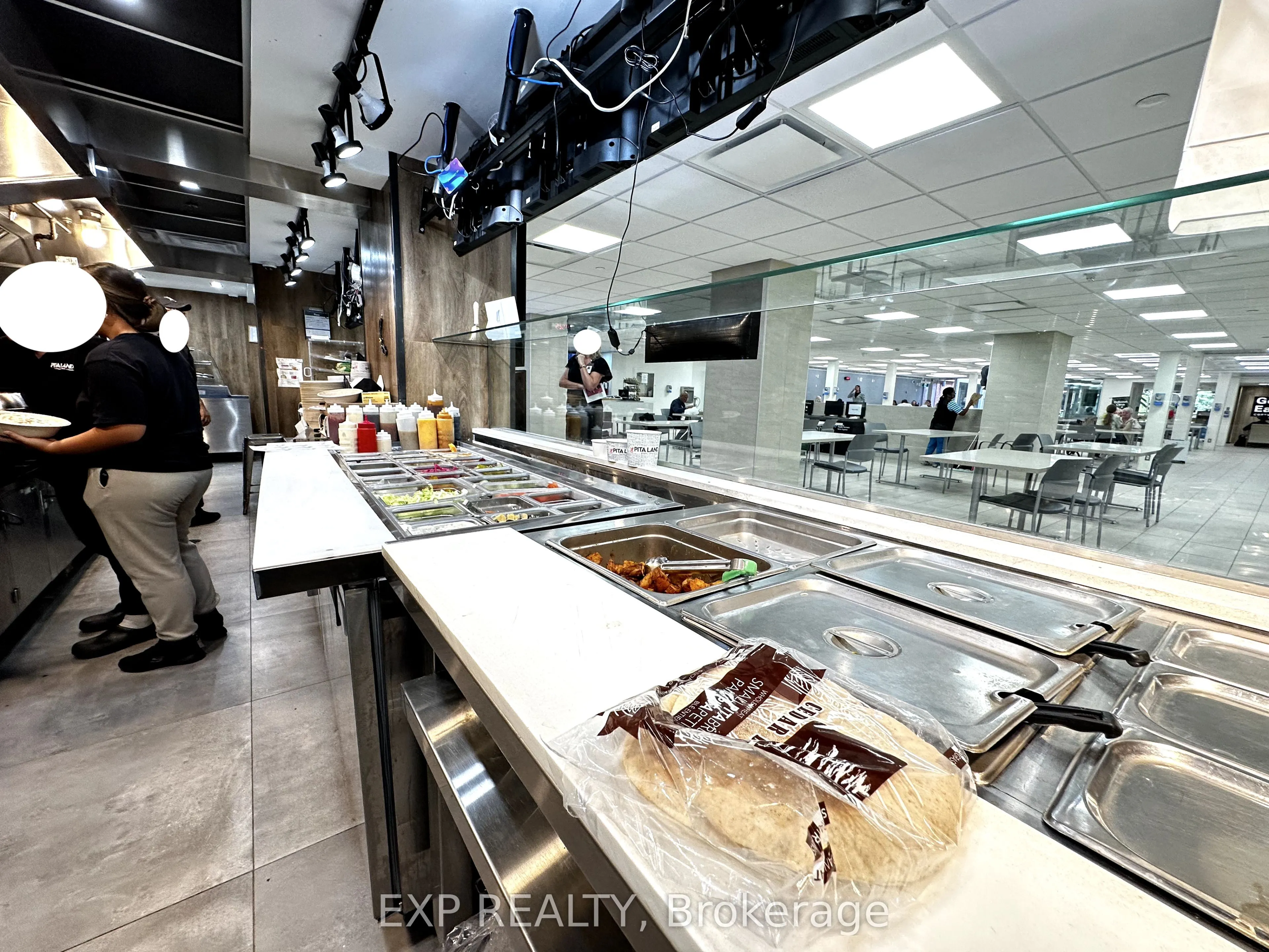 100 Queensway W, #7