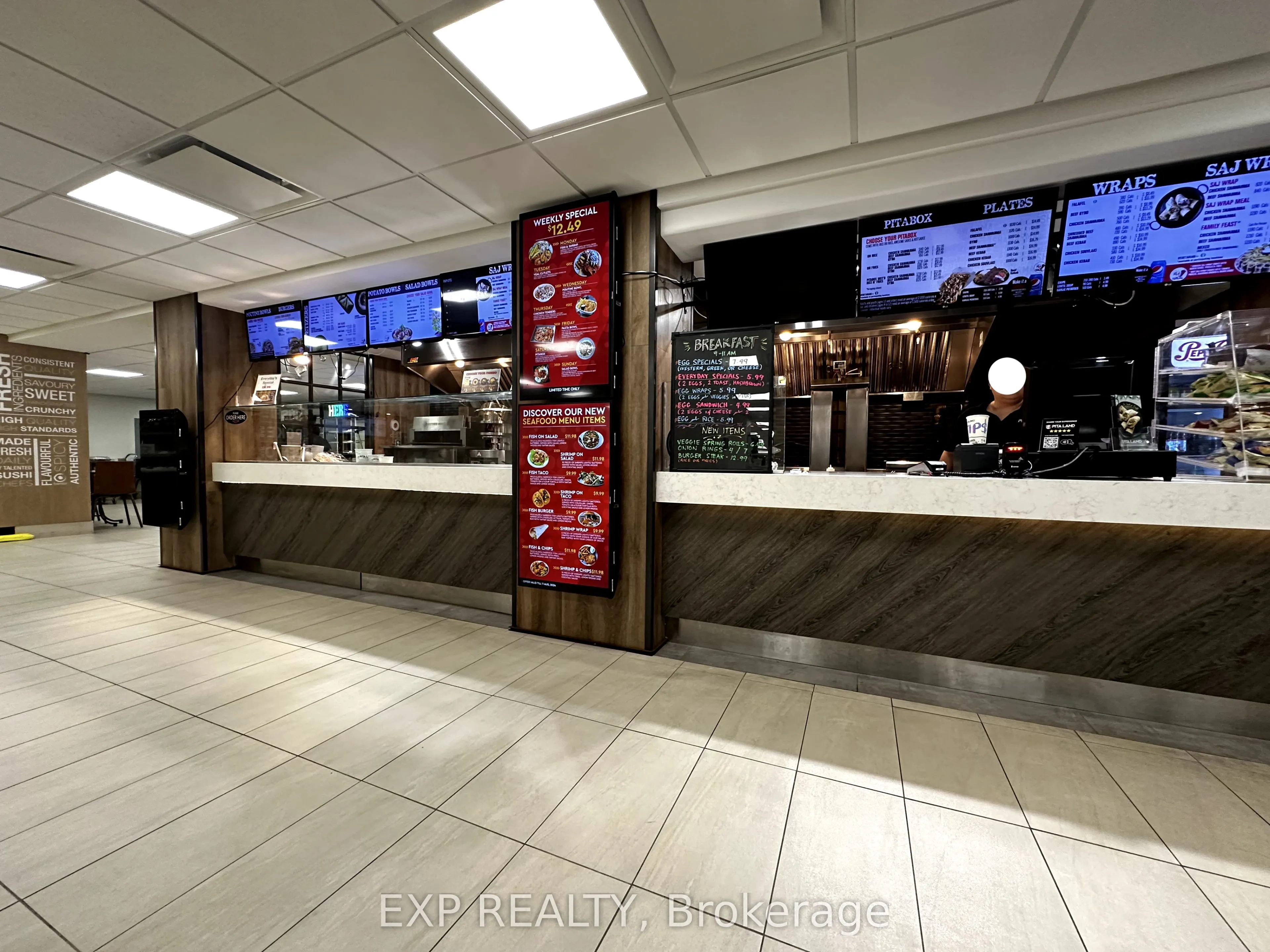 100 Queensway W, #7