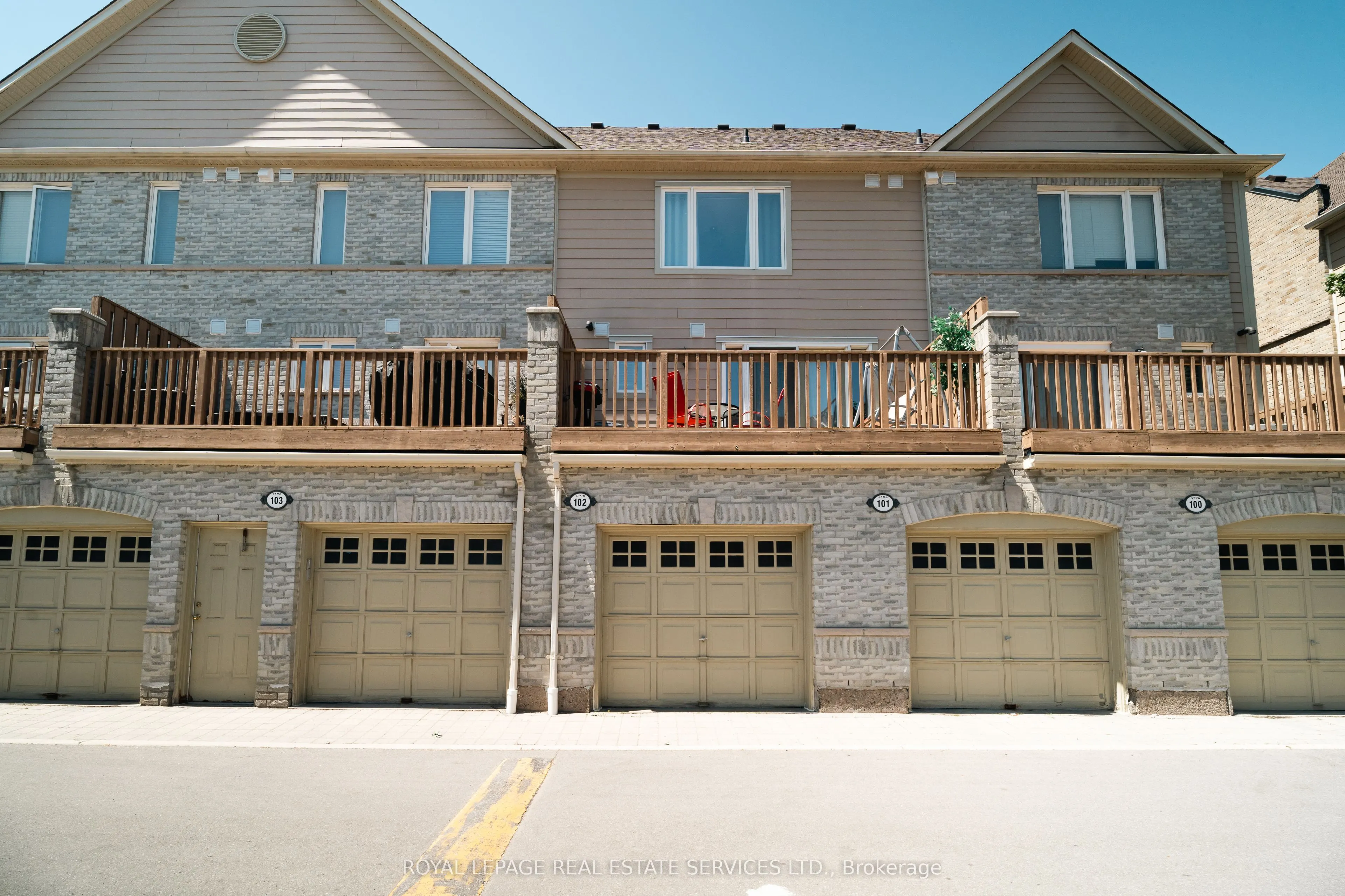 3108 Eglinton Avenue W, #102