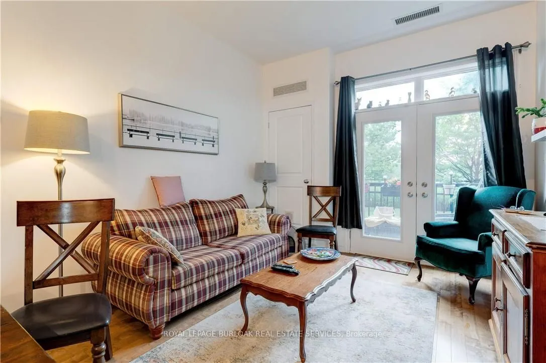 5327 Upper Middle Road, #111