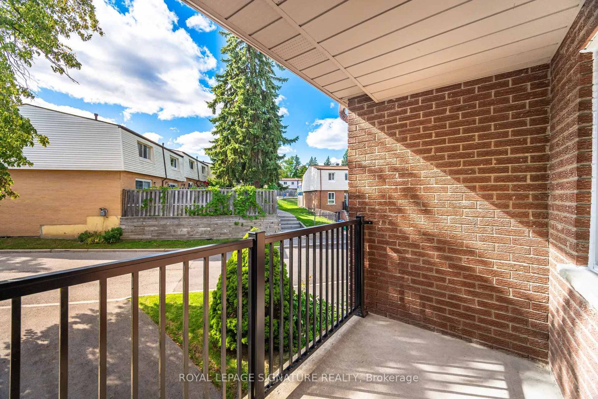3175 Kirwin Avenue, #64