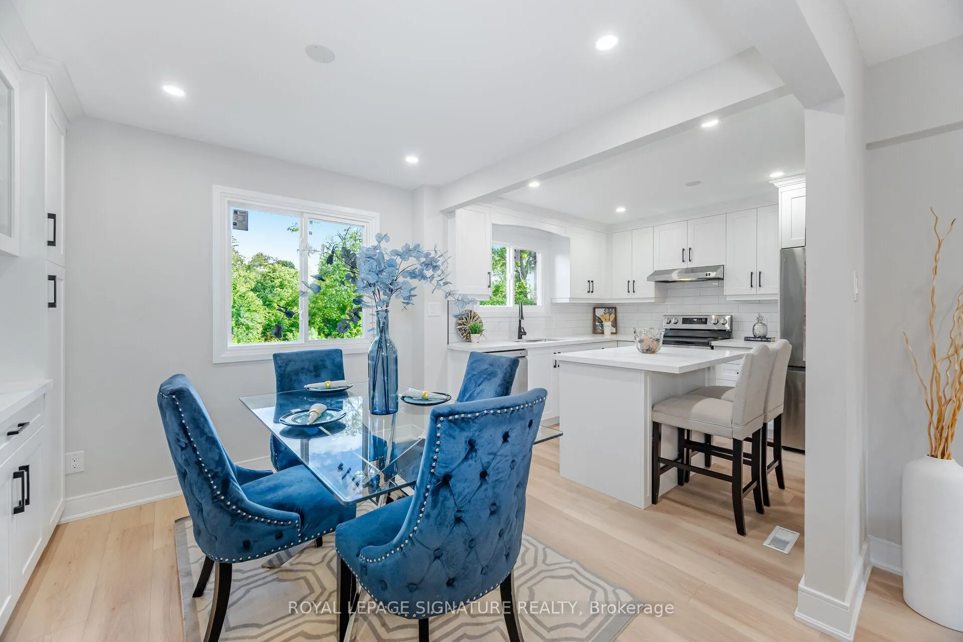 3175 Kirwin Avenue, #64