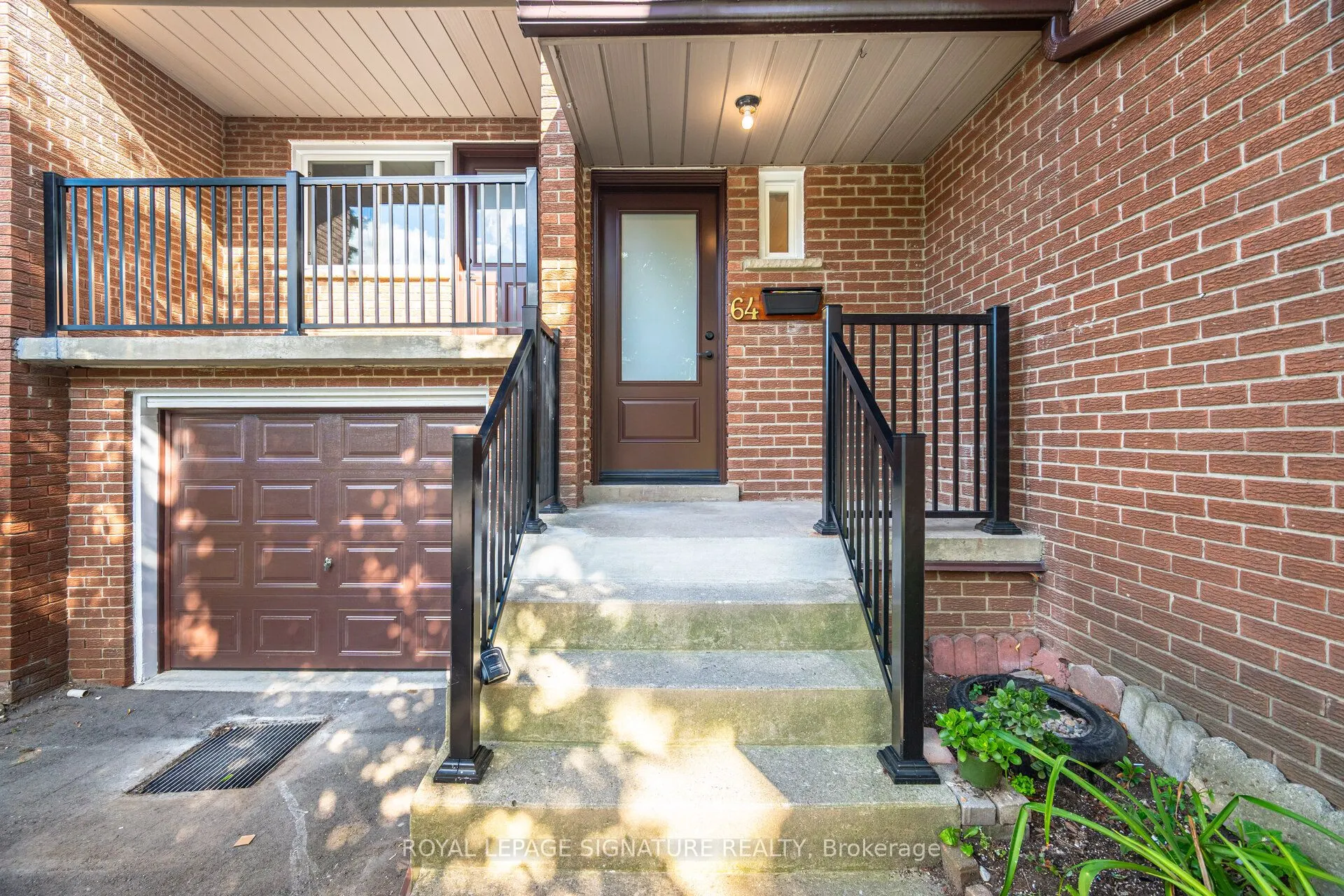 3175 Kirwin Avenue, #64