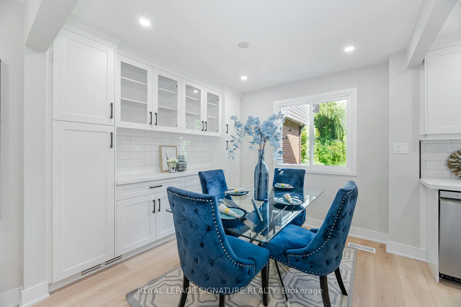 3175 Kirwin Avenue, #64