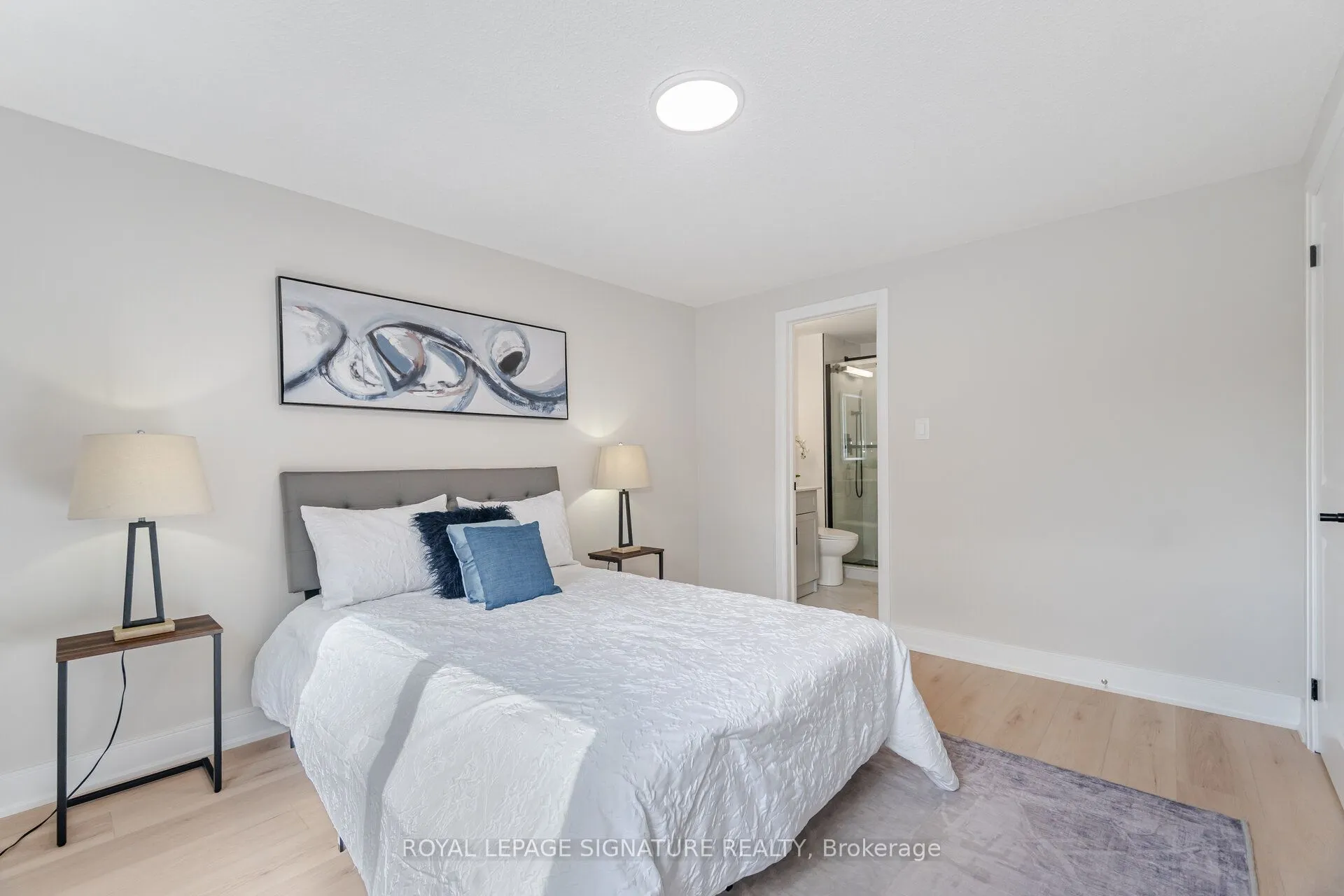 3175 Kirwin Avenue, #64