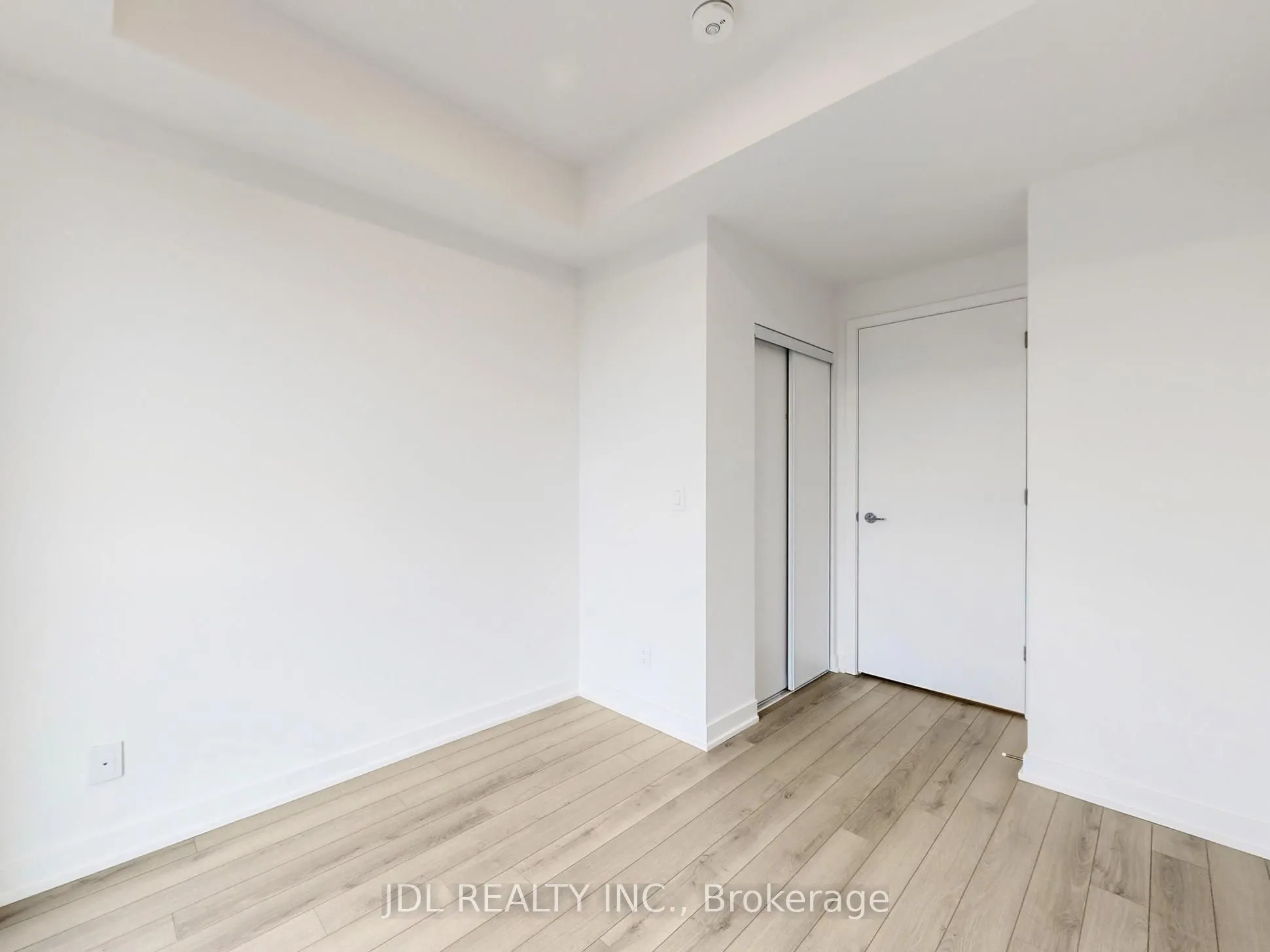 3079 Trafalgar Road E, #309