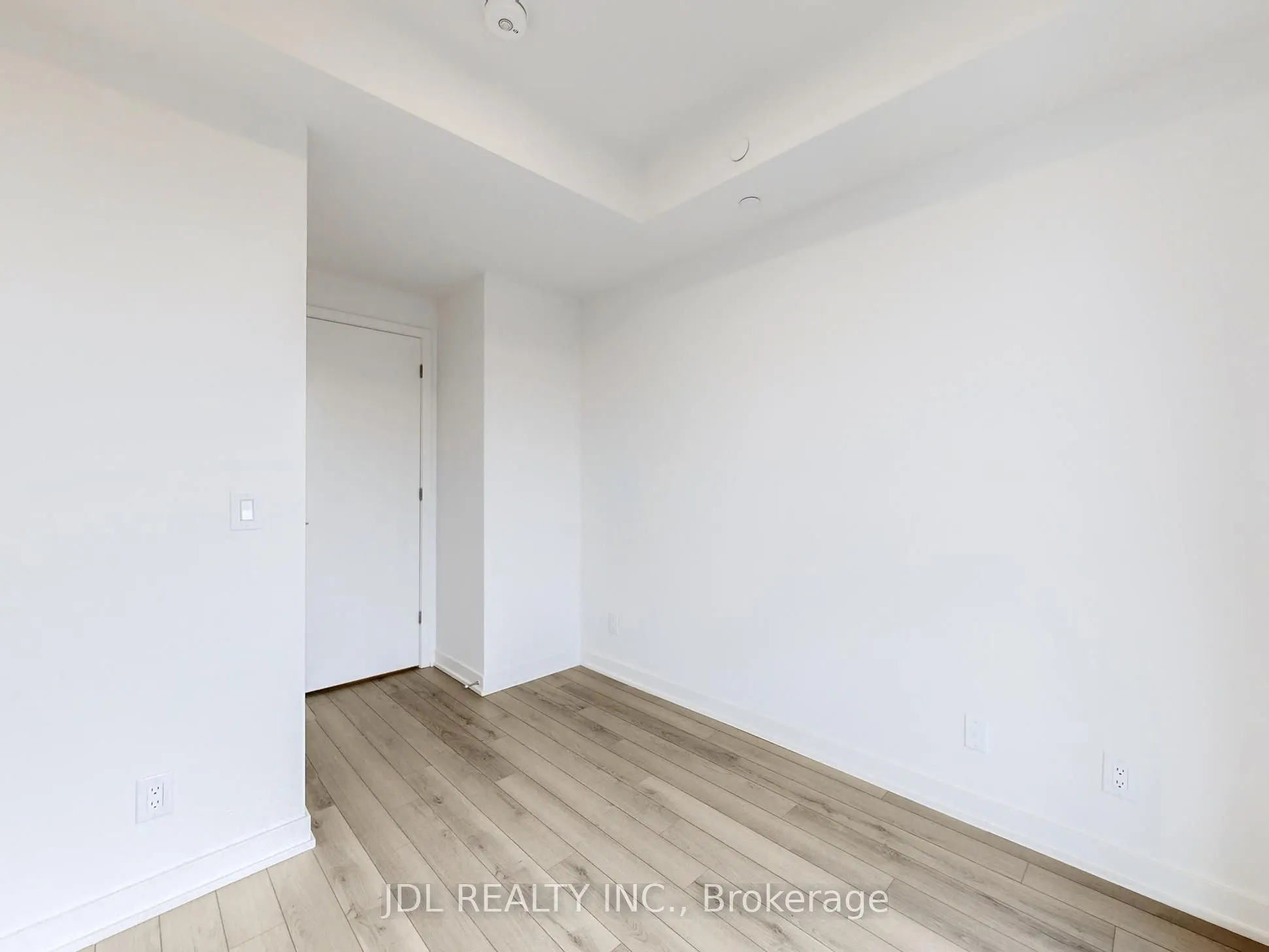 3079 Trafalgar Road E, #309
