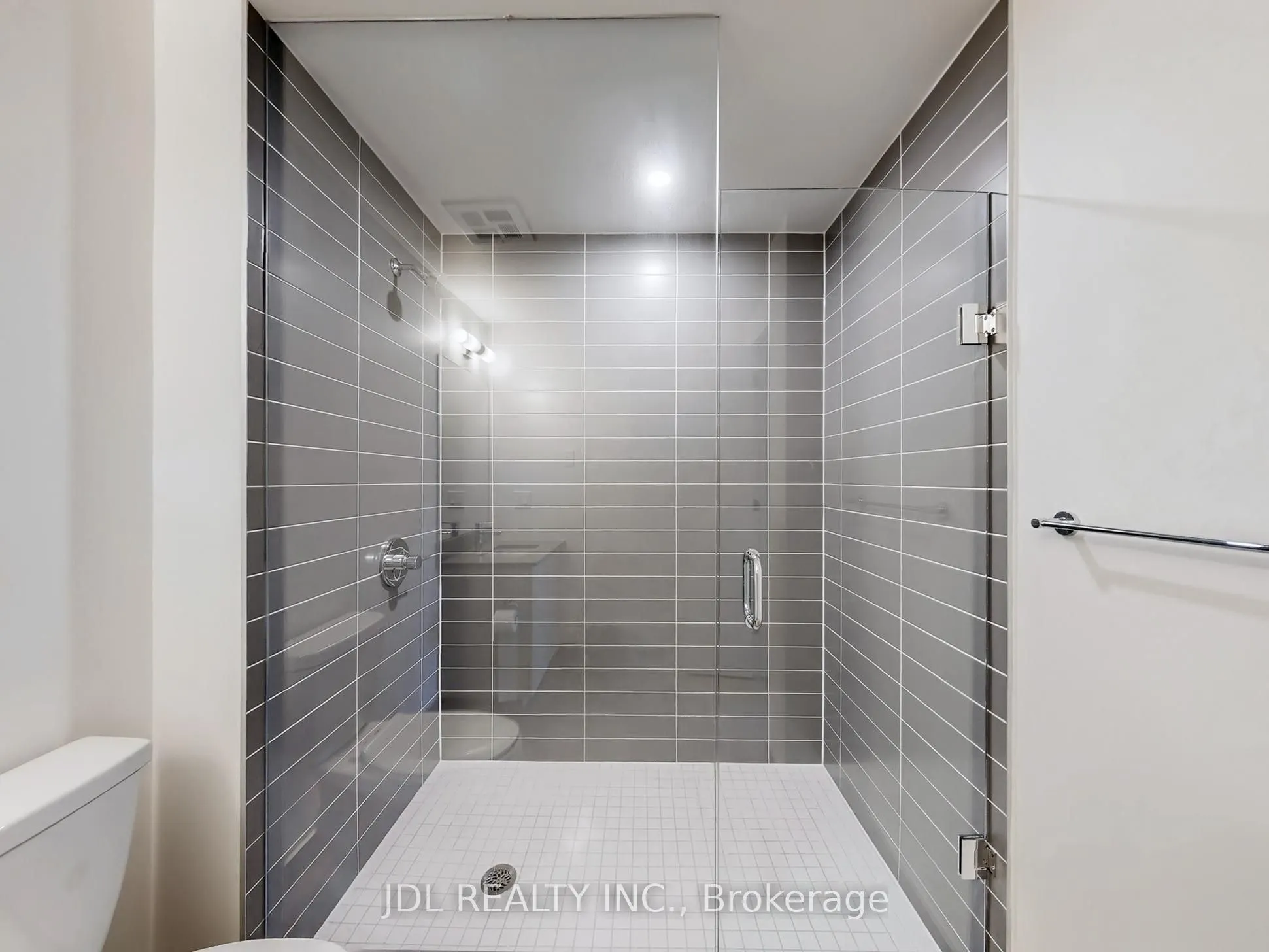 3079 Trafalgar Road E, #309