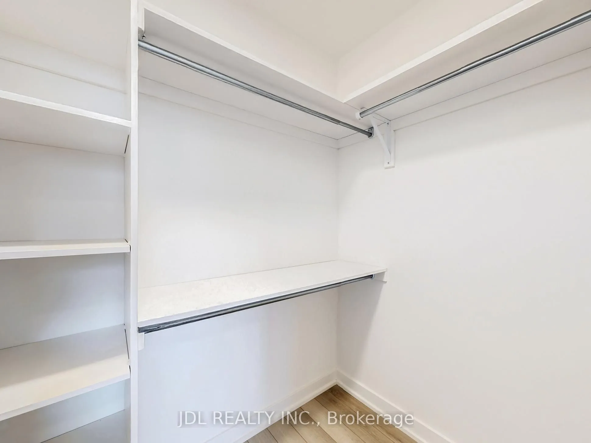 3079 Trafalgar Road E, #309