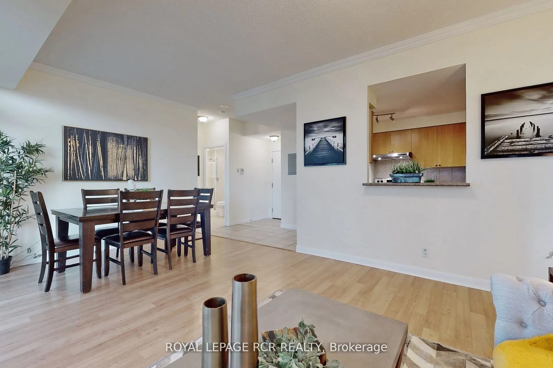2067 Lakeshore Boulevard W, #903