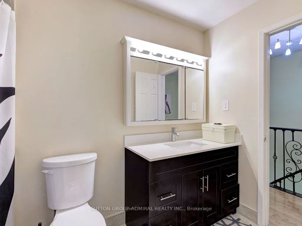 110 Foster Crescent, #110