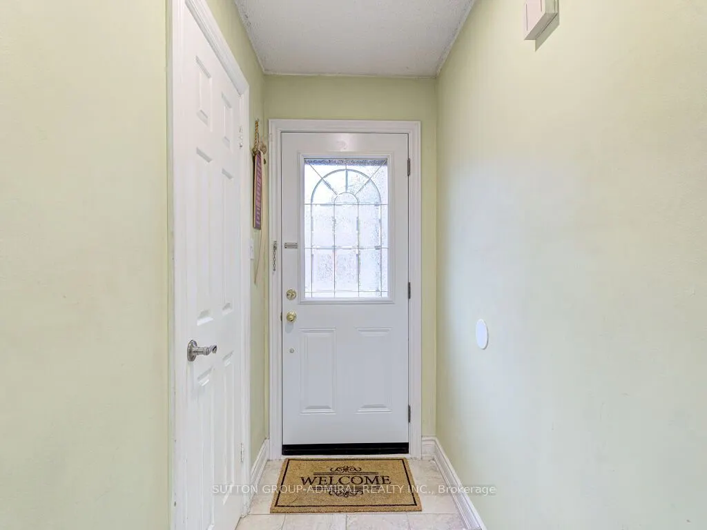 110 Foster Crescent, #110